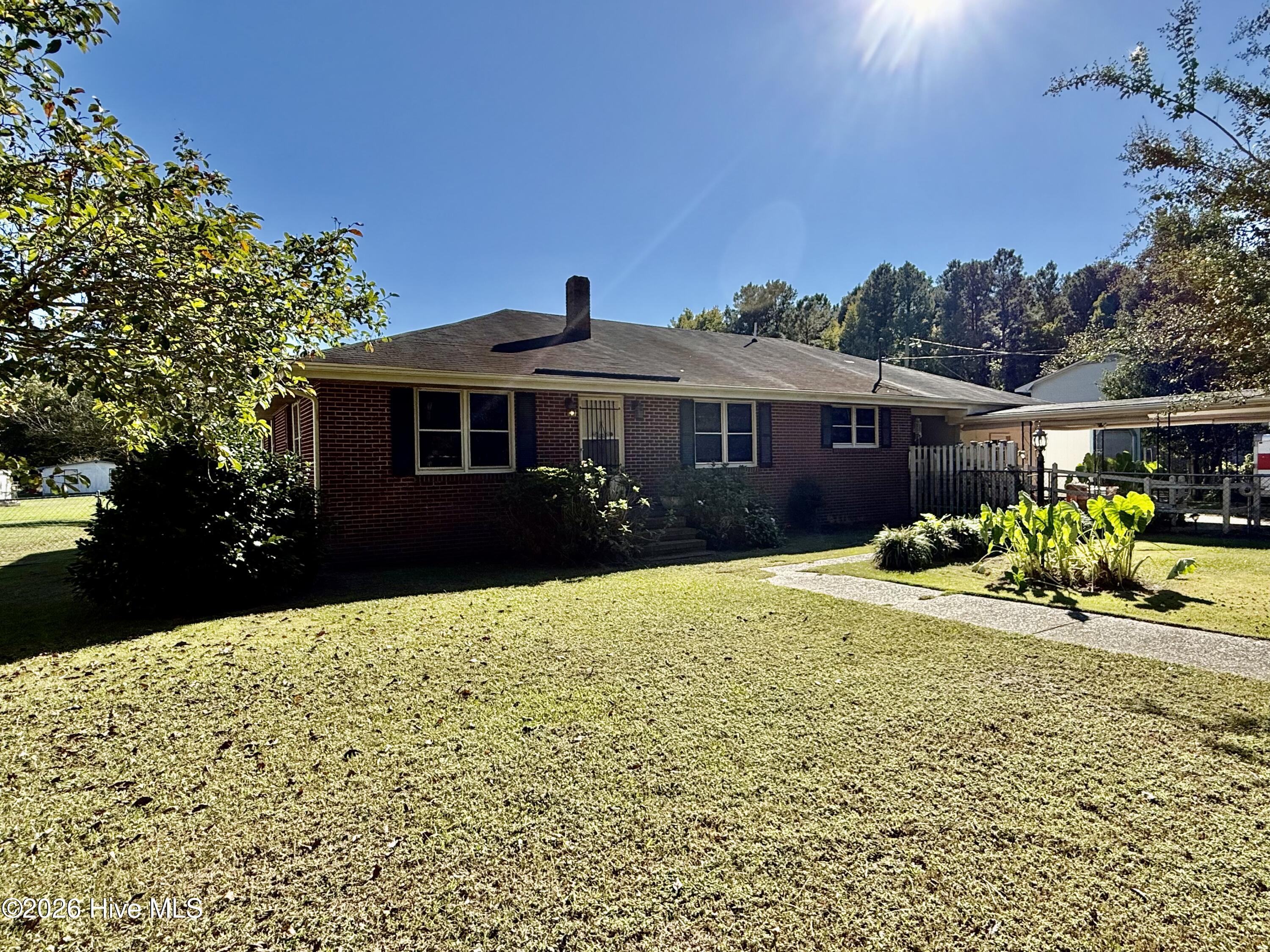 49 Oakmont Road Property Photo 1