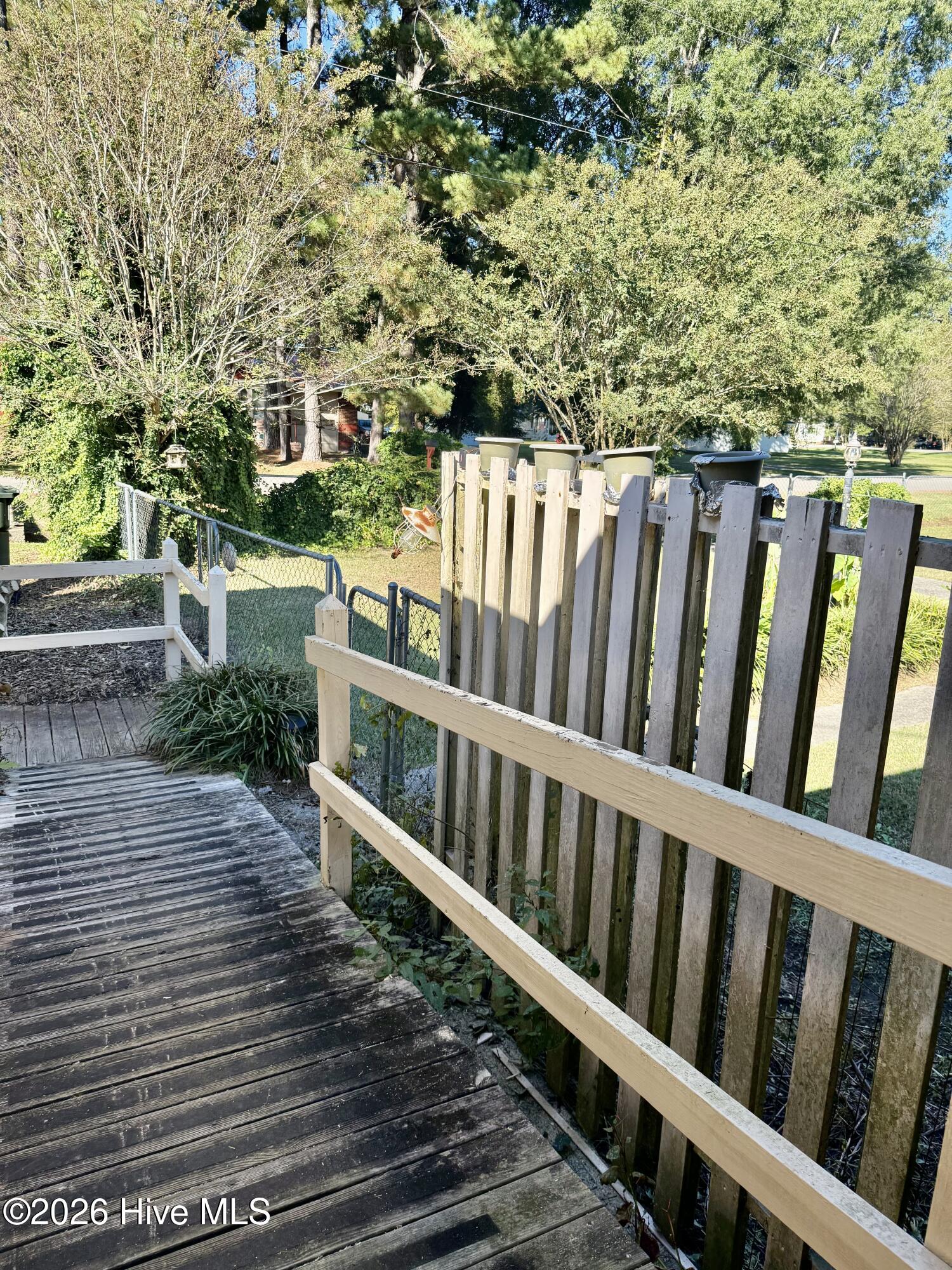49 Oakmont Road Property Photo 3
