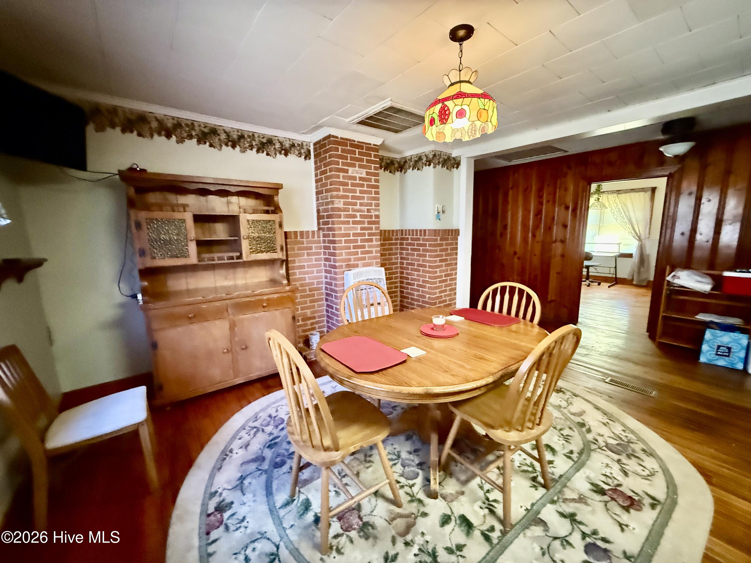 49 Oakmont Road Property Photo 12