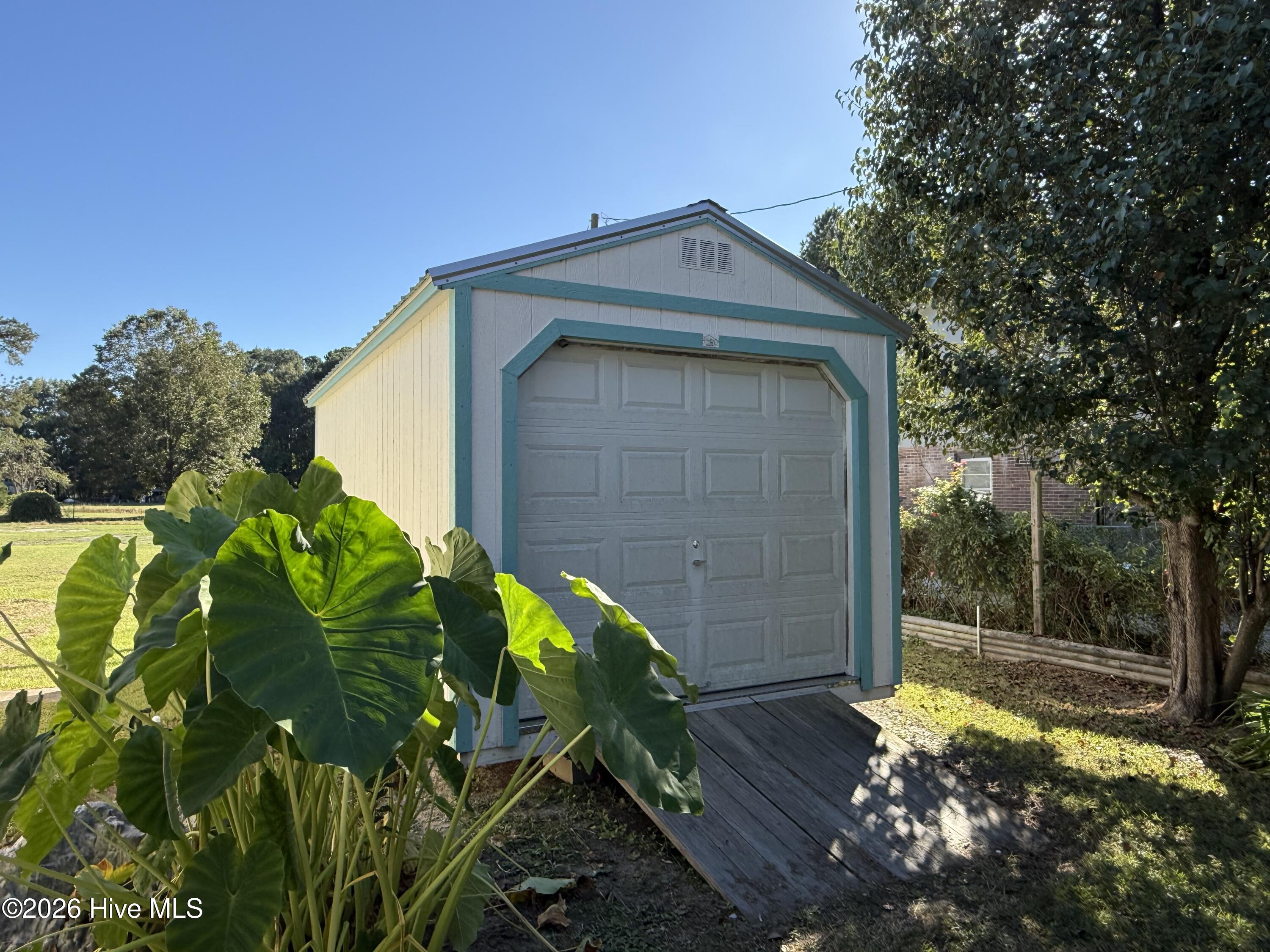 49 Oakmont Road Property Photo 40