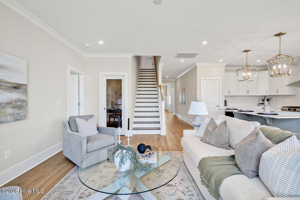2216 Sandbrook Loop Property Photo 8