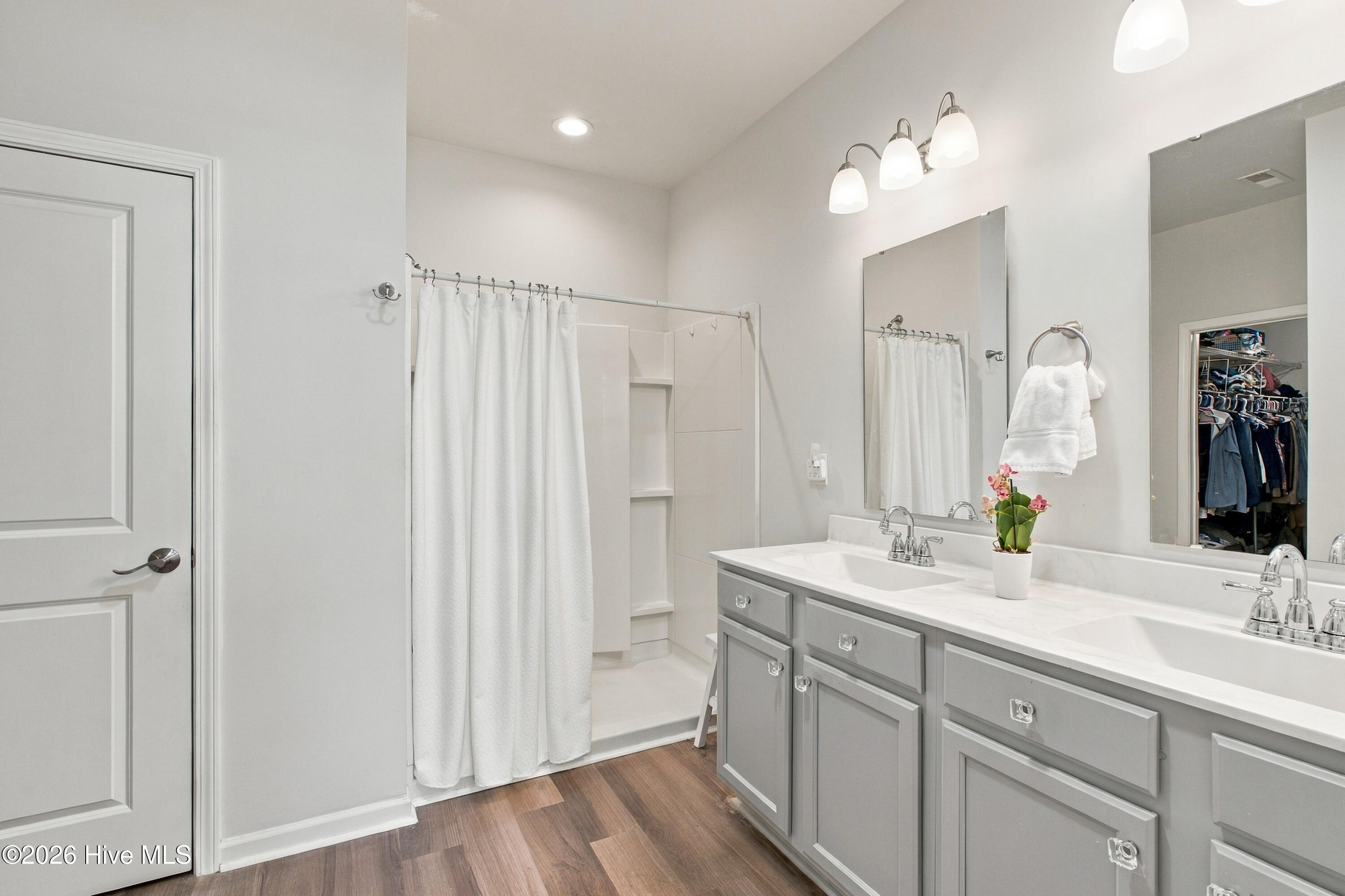 1001 S Fisher King Drive Se Property Photo 20