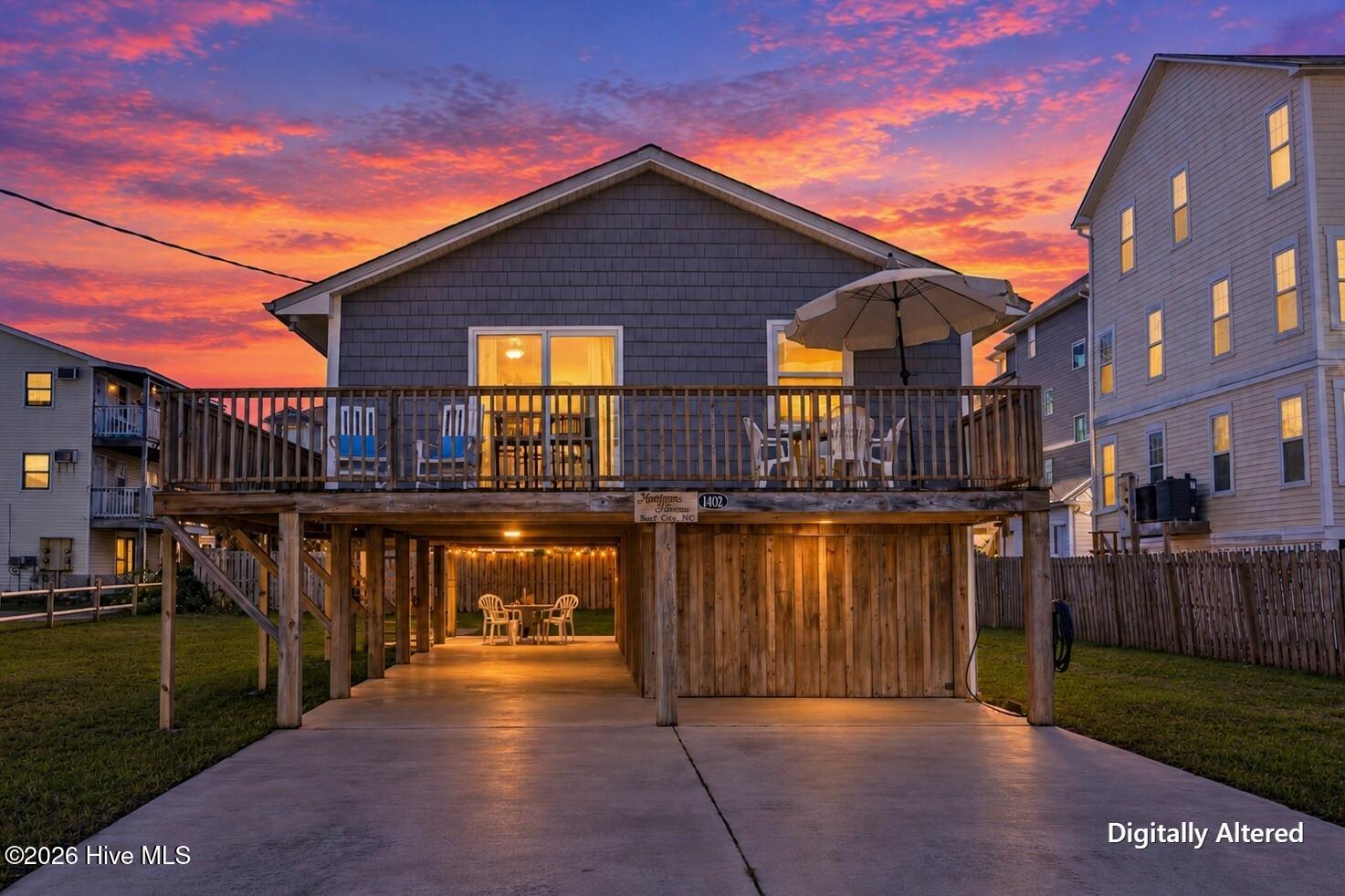 1402 Canal Drive Property Photo 1