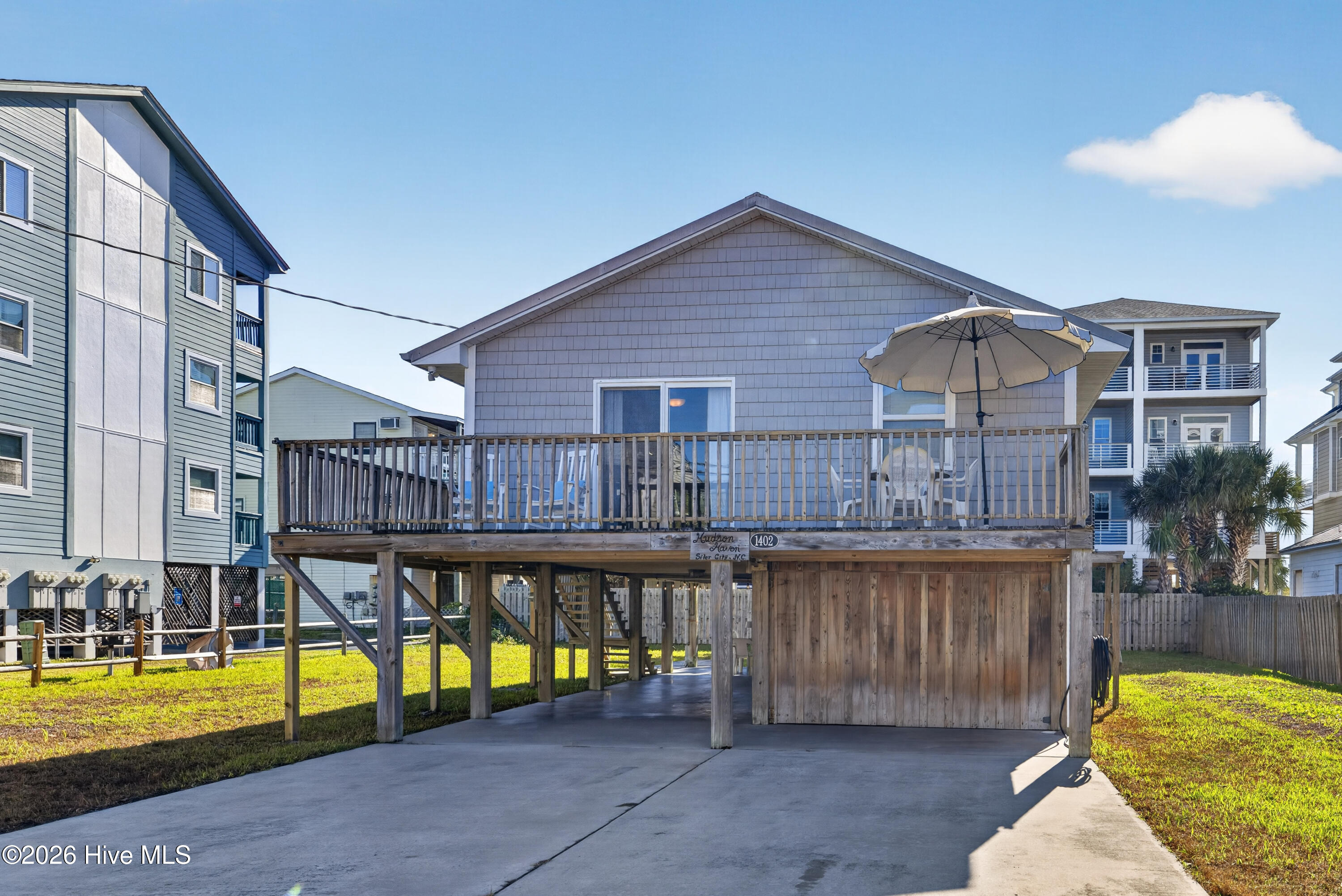1402 Canal Drive Property Photo 4
