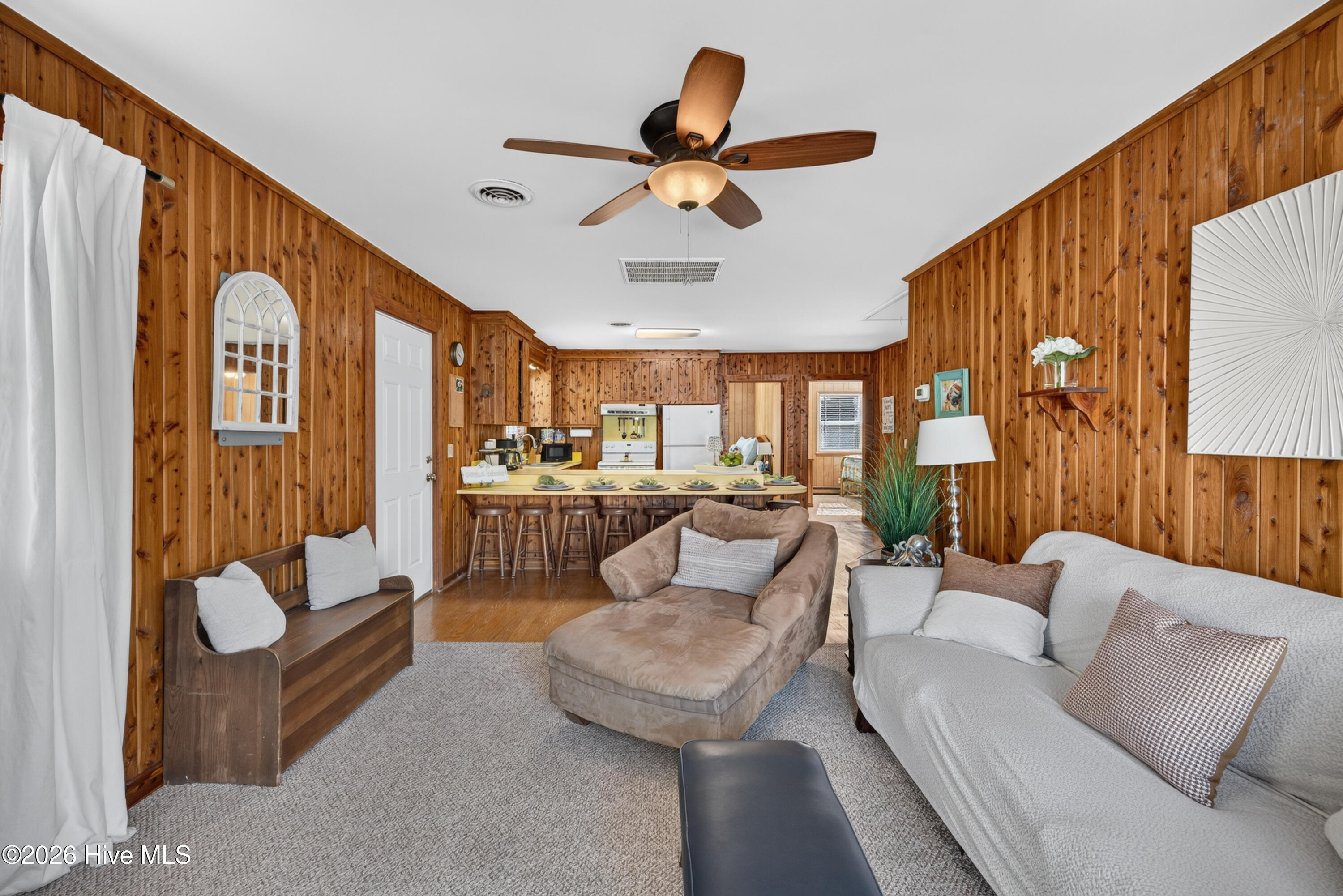 1402 Canal Drive Property Photo 12