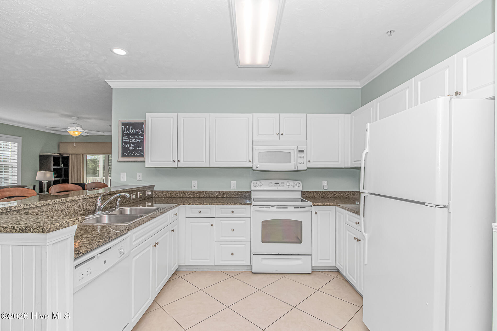 601 Hillside Drive N Unit 2221 Property Photo 8