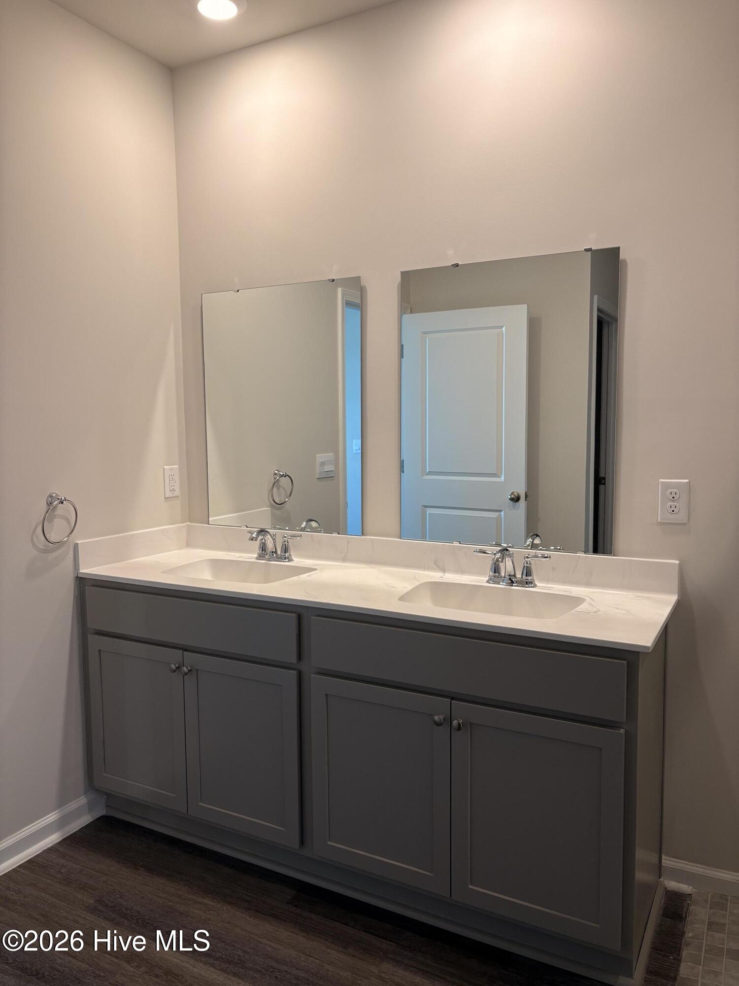 972 Stanbury Bluff Road Sw Property Photo 9