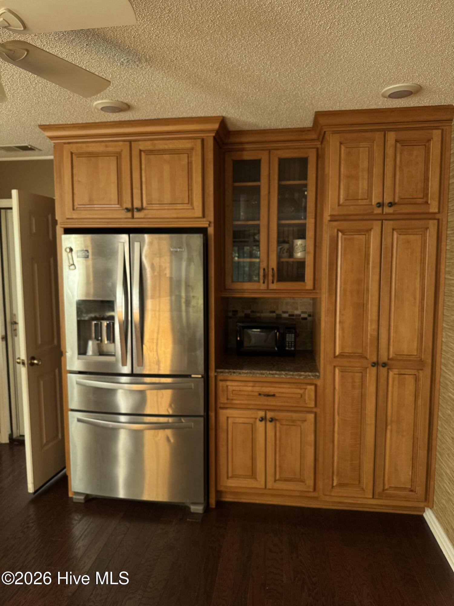 515 Fairway Drive W Property Photo 13