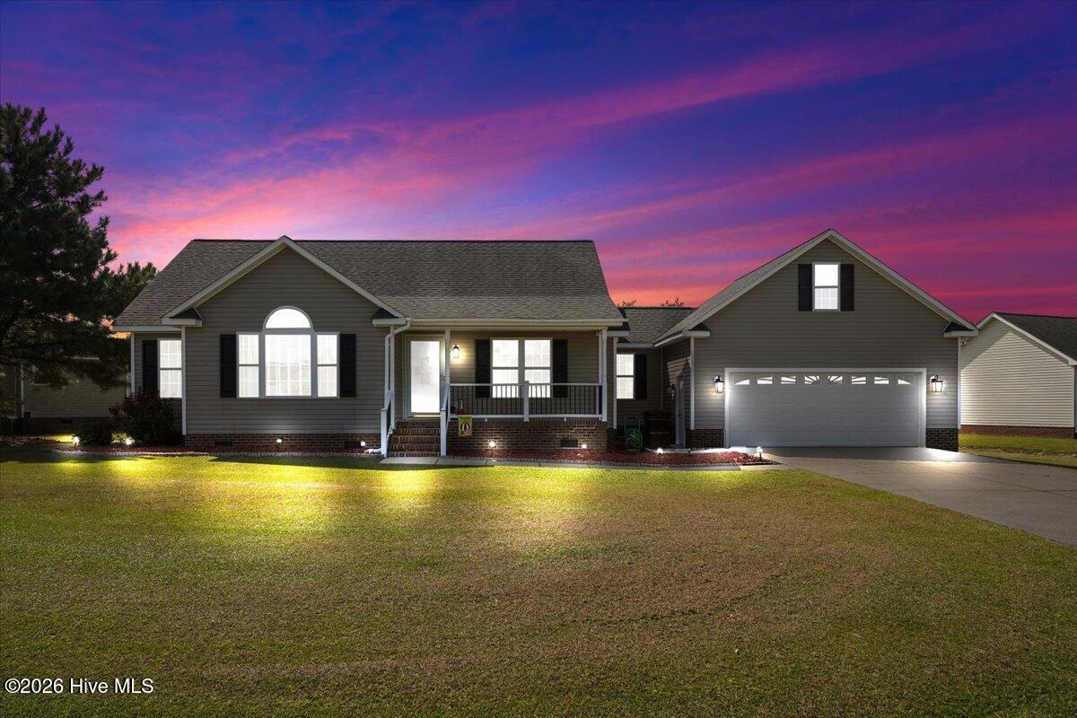 208 Striding Ridge Drive Property Photo 2