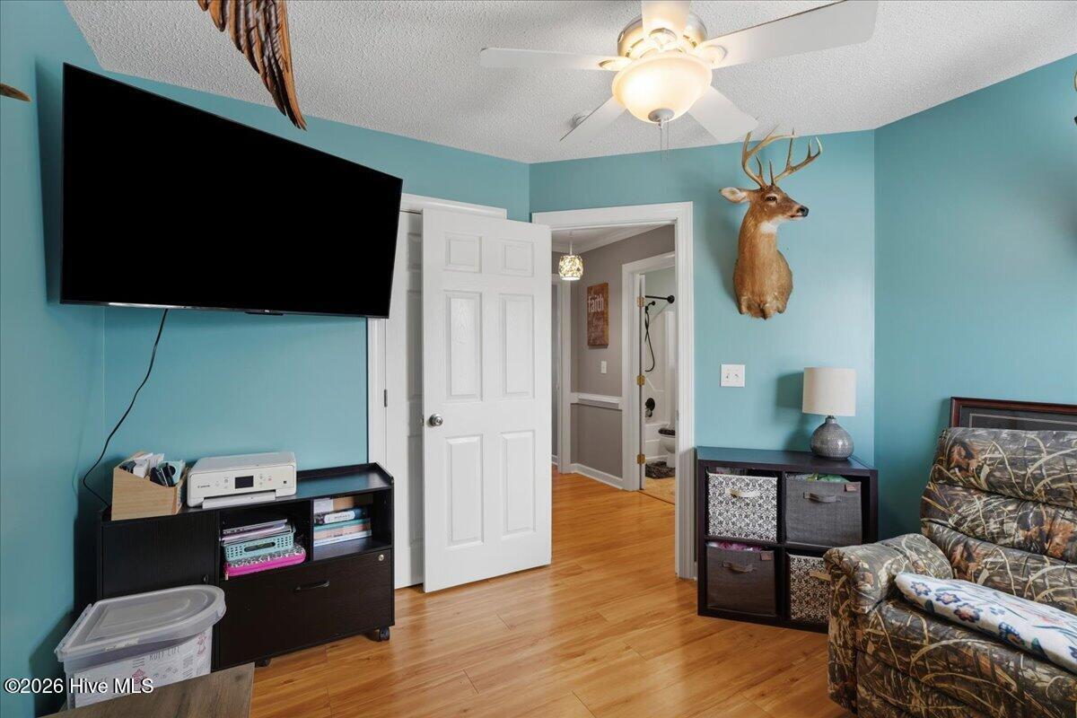 208 Striding Ridge Drive Property Photo 19