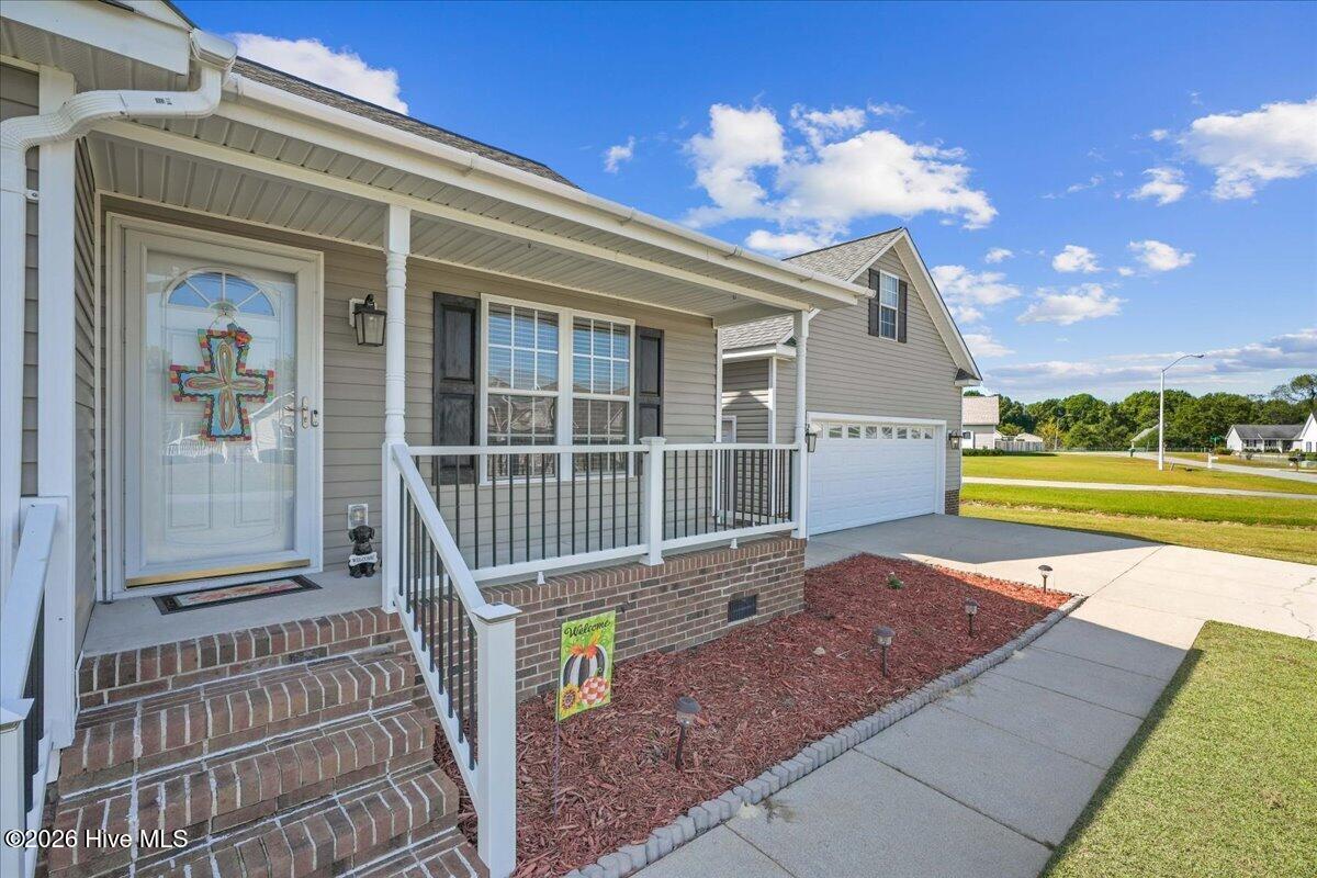 208 Striding Ridge Drive Property Photo 30