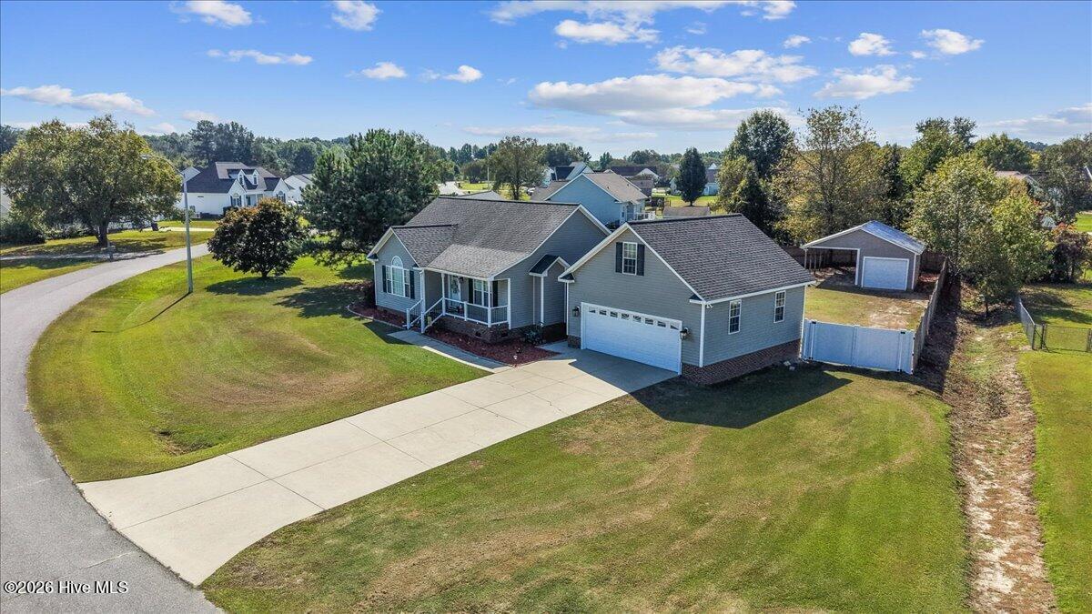 208 Striding Ridge Drive Property Photo 41