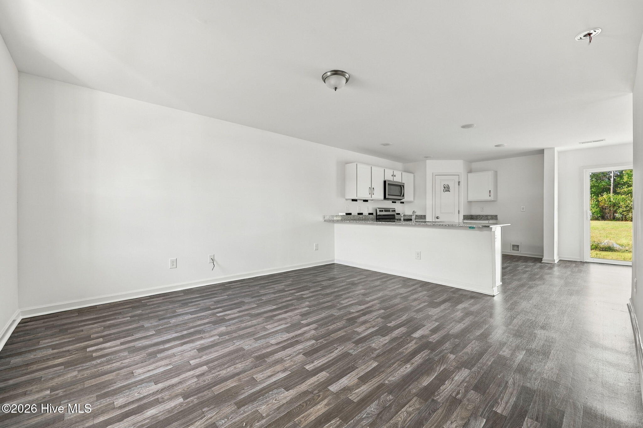 3380 Danfield Drive Property Photo 4