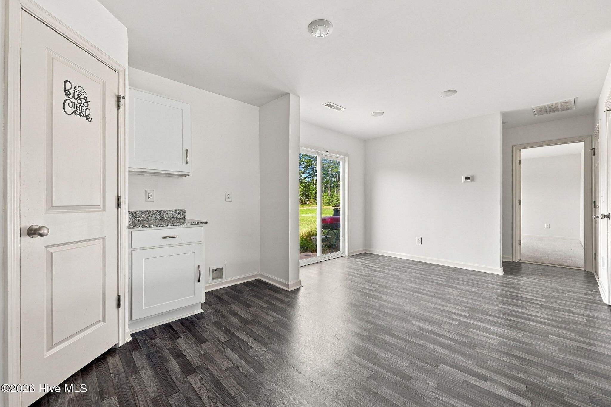 3380 Danfield Drive Property Photo 12