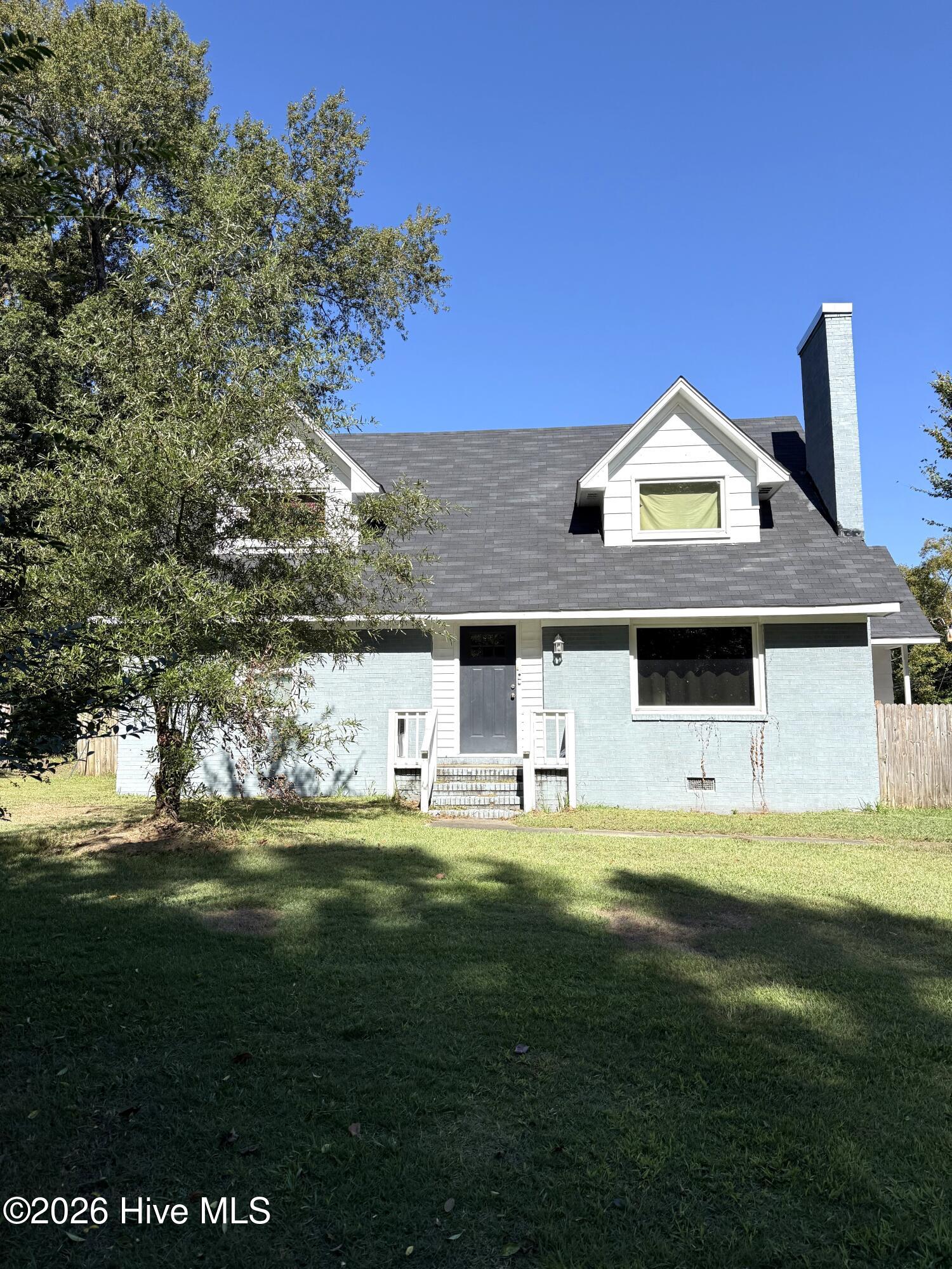 2200 Indian Drive Property Photo 1