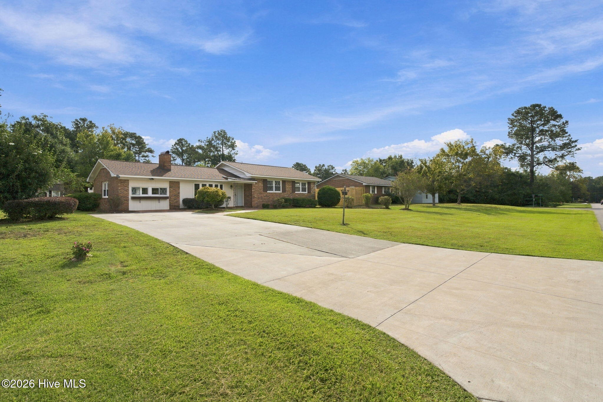 205 Brookfield Drive Property Photo 9