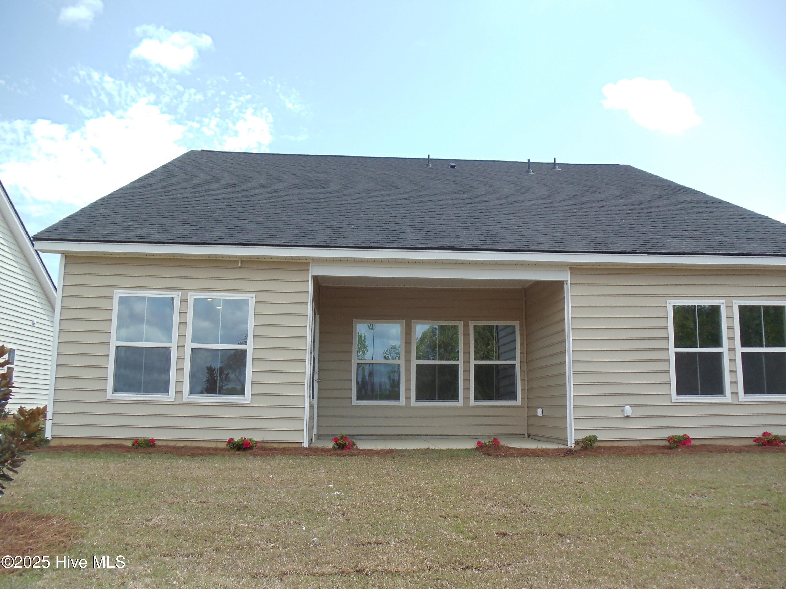 8747 Nw Nashville Drive Nw Litchfiled Il Lot 1214 Property Photo 4