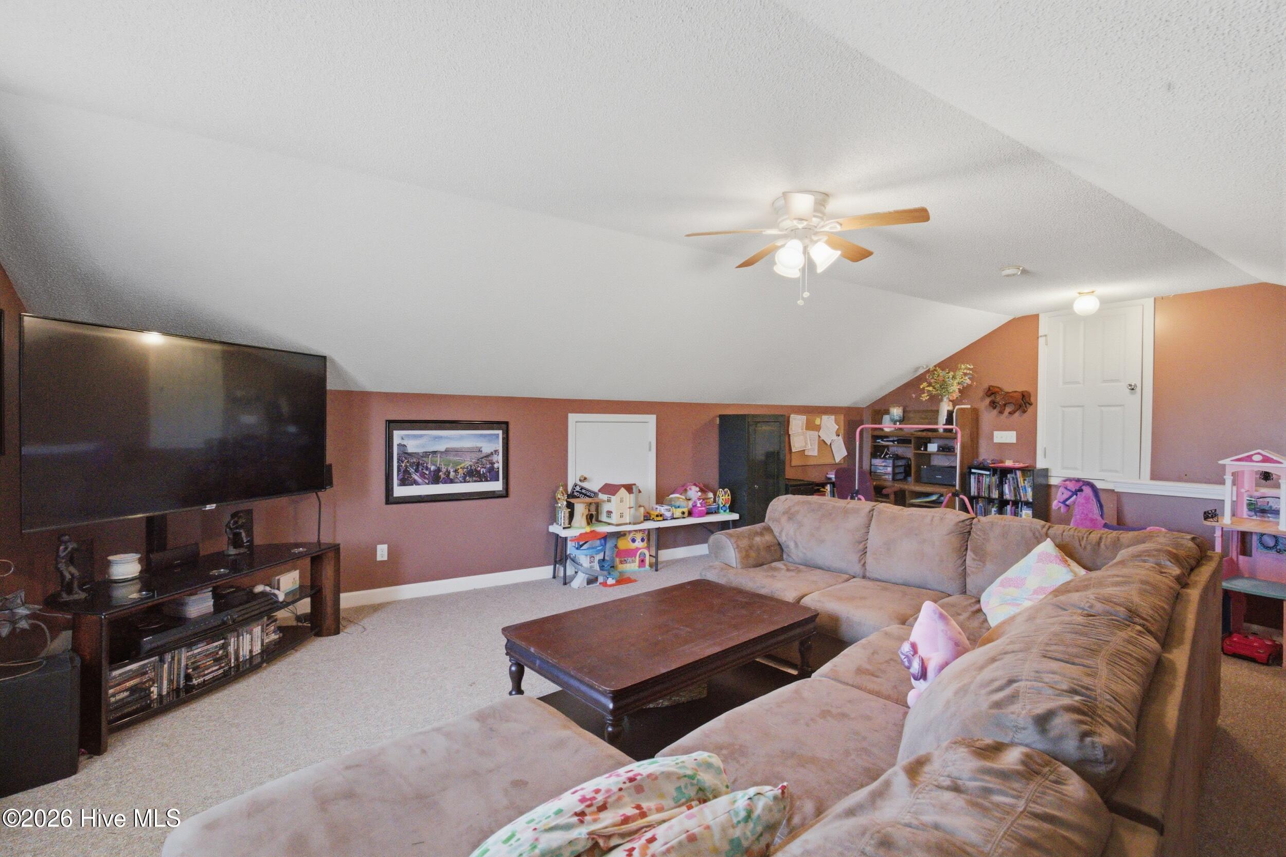 103 Terrilynn Way Property Photo 18