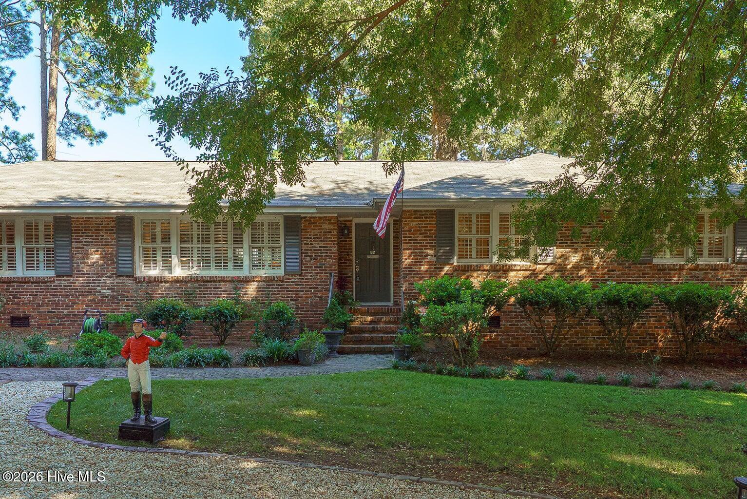 119 Idlewild Drive Property Photo 4