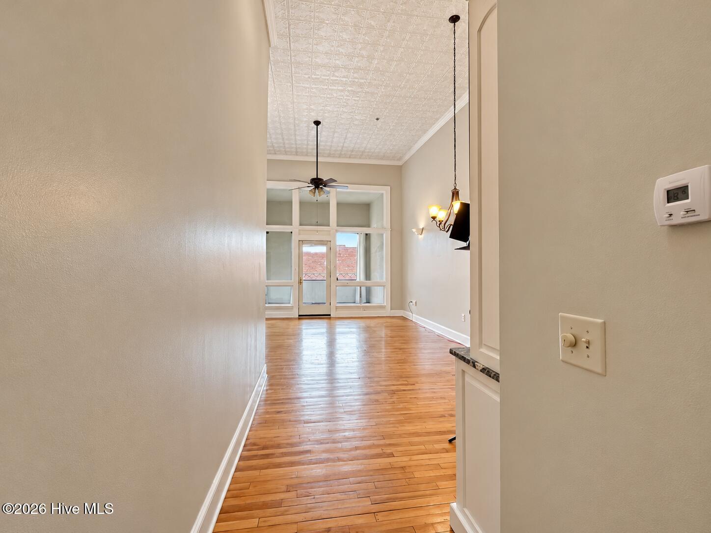 307 Middle Street Apt B Property Photo 6