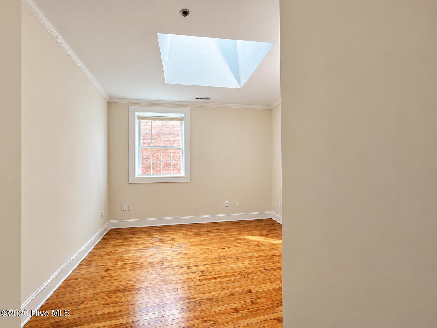 307 Middle Street Apt B Property Photo 29
