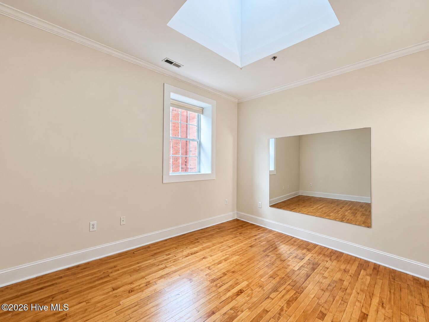 307 Middle Street Apt B Property Photo 33
