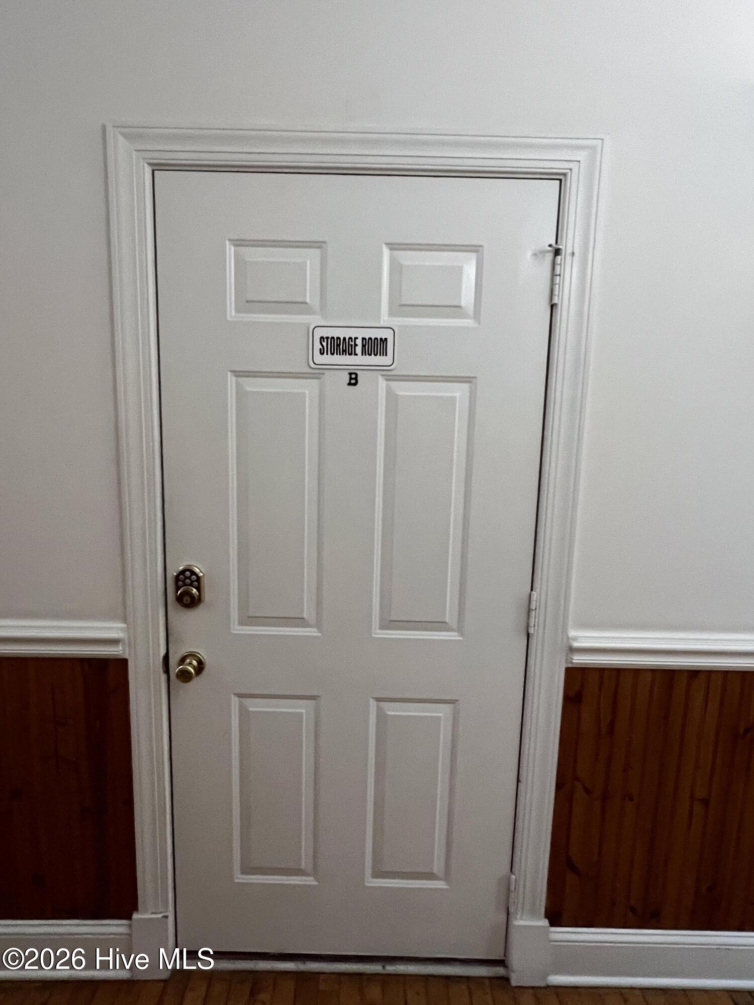 307 Middle Street Apt B Property Photo 41