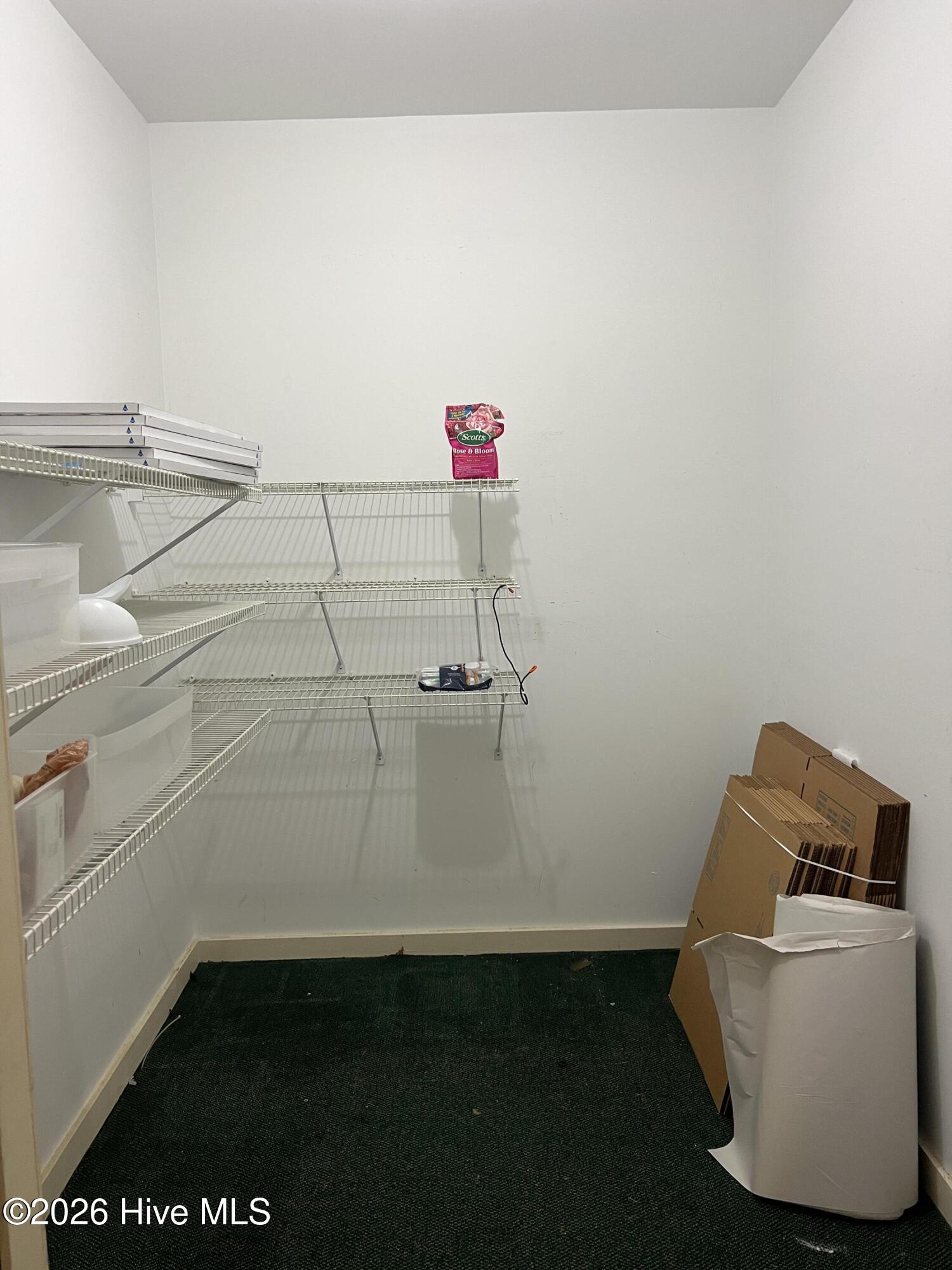 307 Middle Street Apt B Property Photo 42