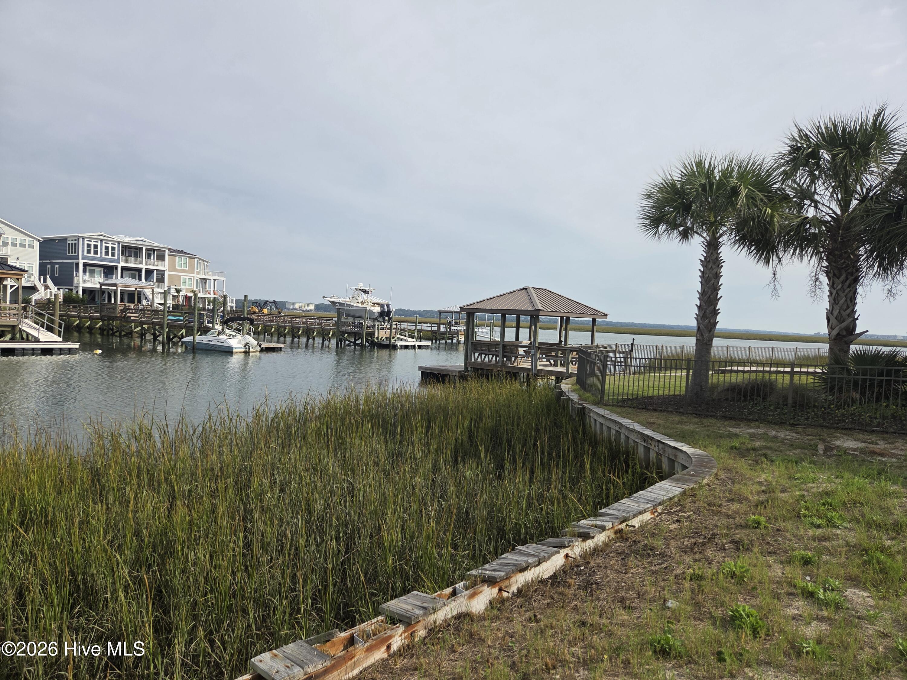 1519 36 North Shore Drive Property Photo 10