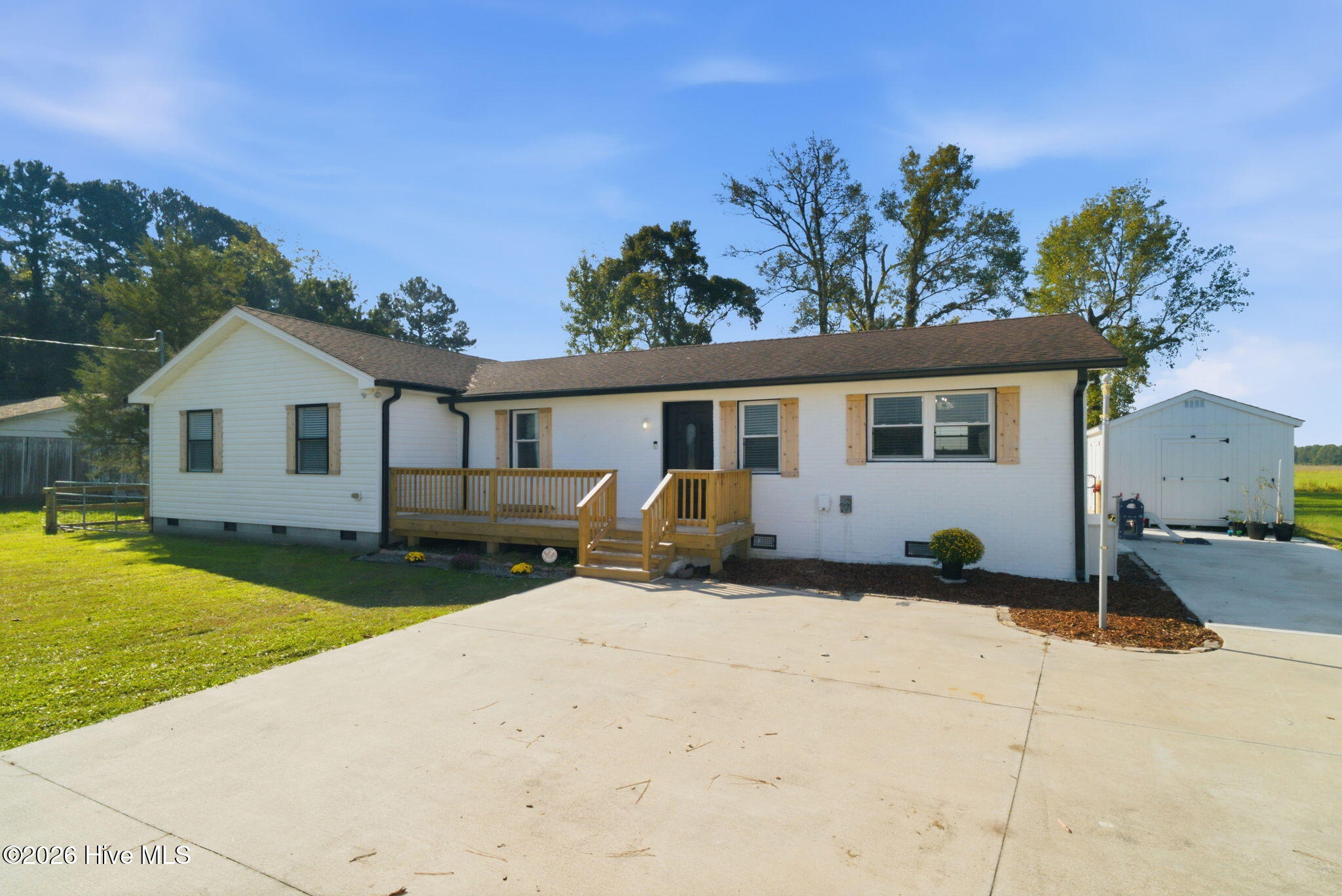141 Lilly Road Property Photo 4