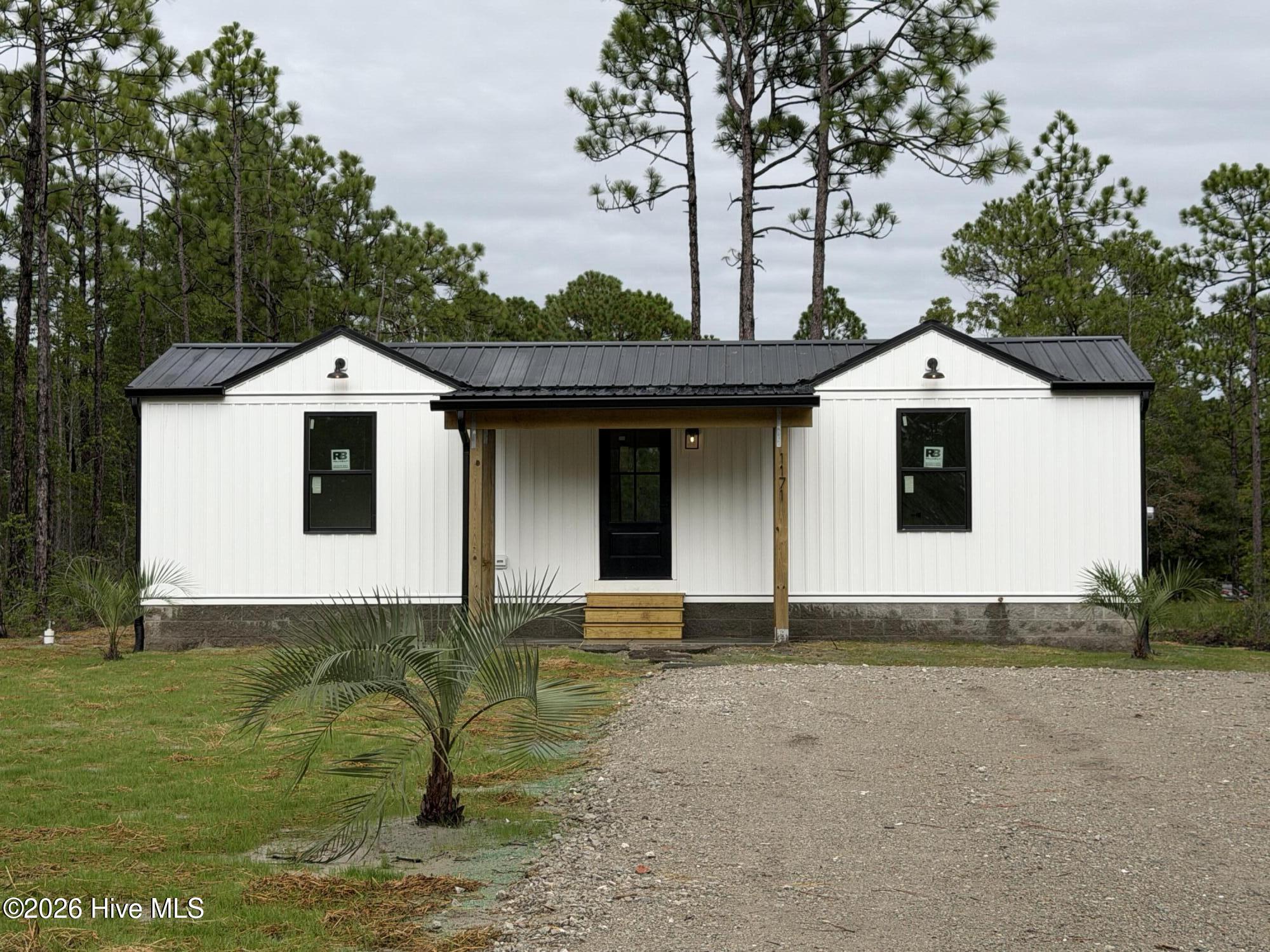 1171 Rockingham Road Property Photo 1