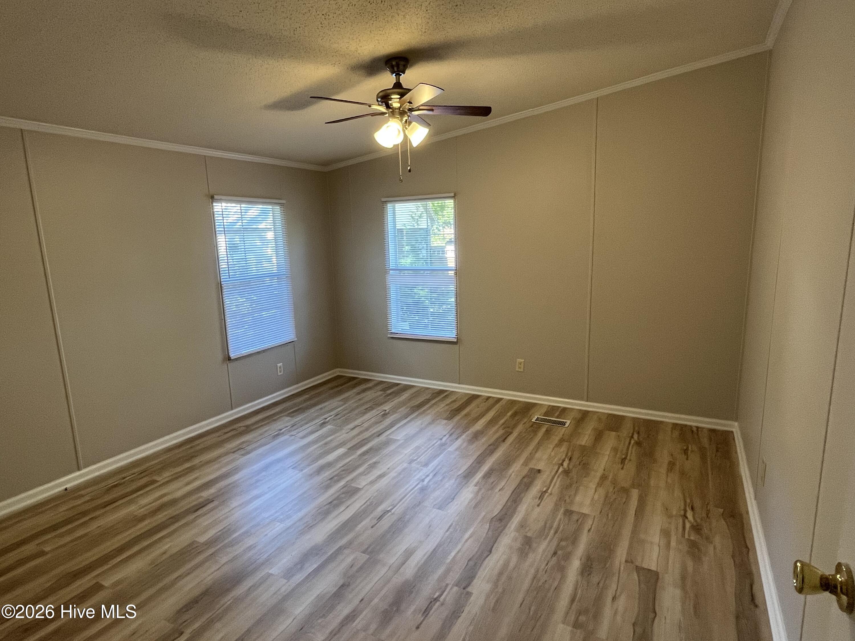 720 Bay Harbor Drive Property Photo 12