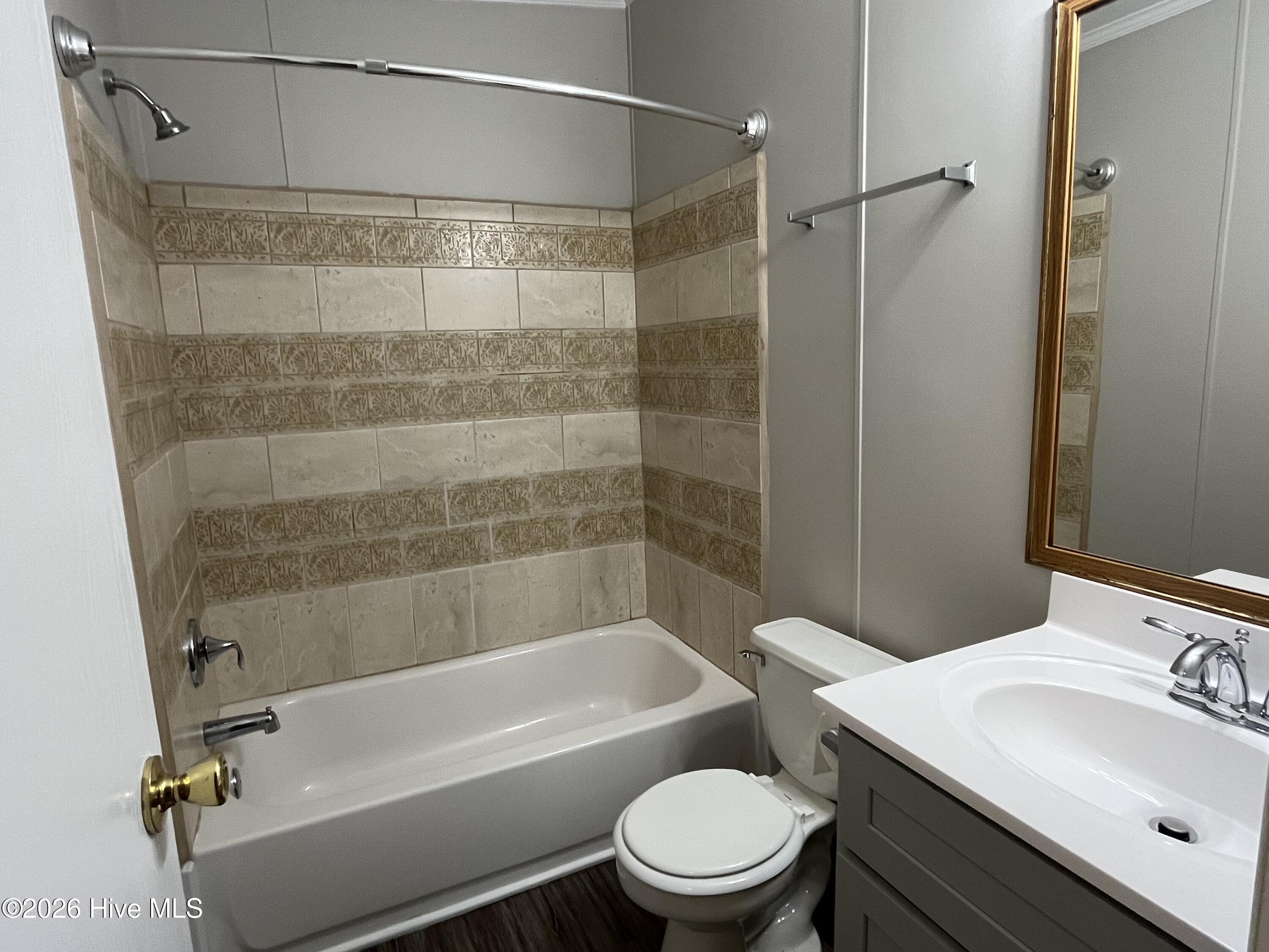 720 Bay Harbor Drive Property Photo 15