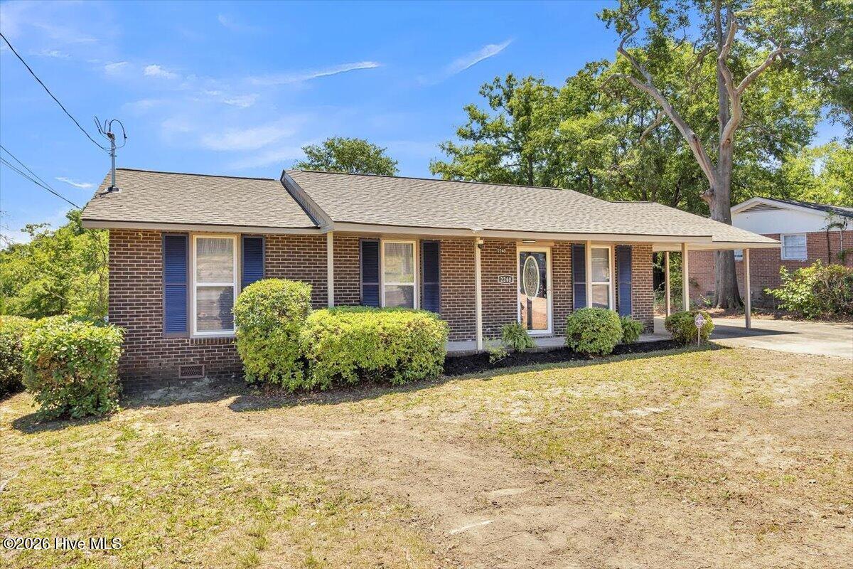 2240 Walden Drive Property Photo 2