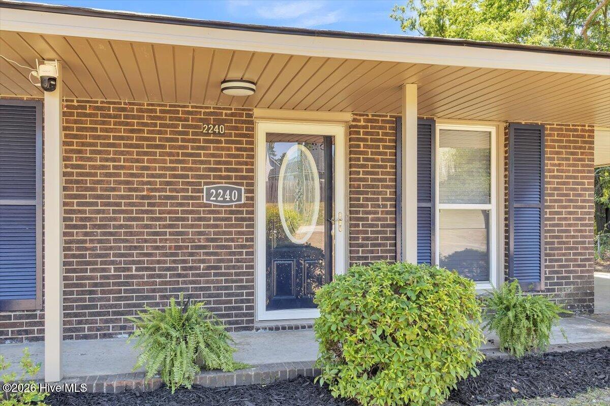 2240 Walden Drive Property Photo 3