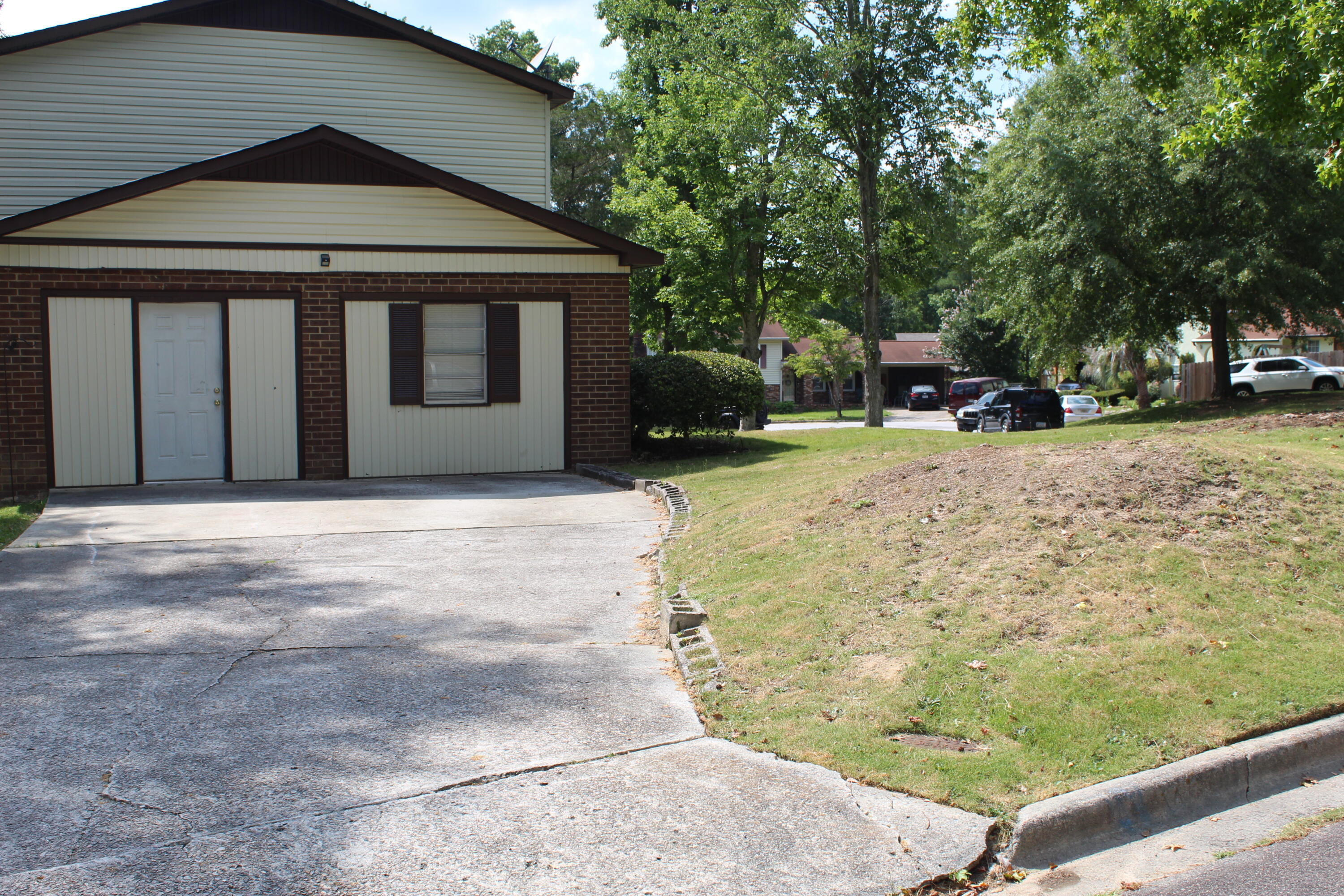 139 Caymen Court Property Photo 11