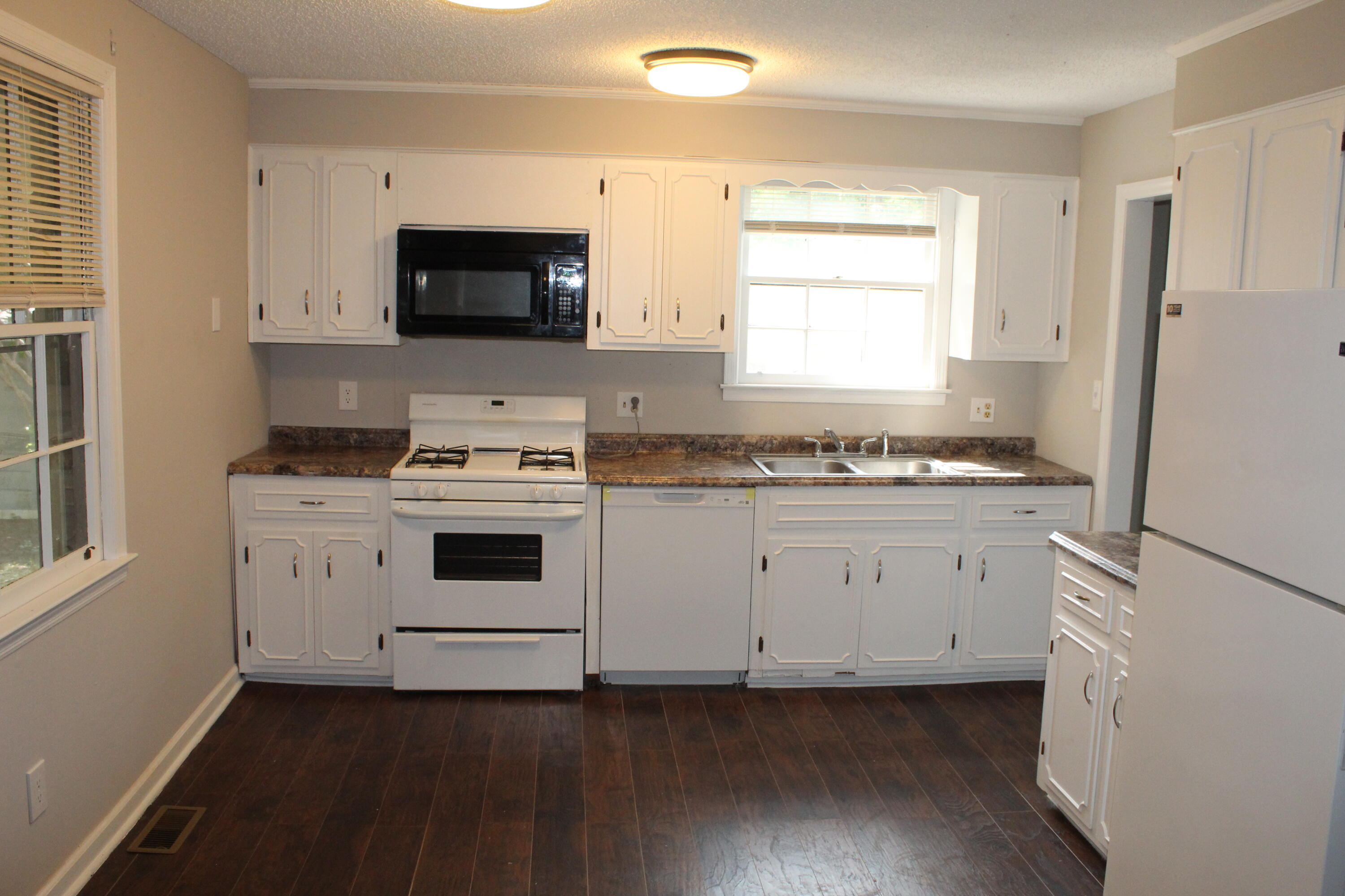 139 Caymen Court Property Photo 26