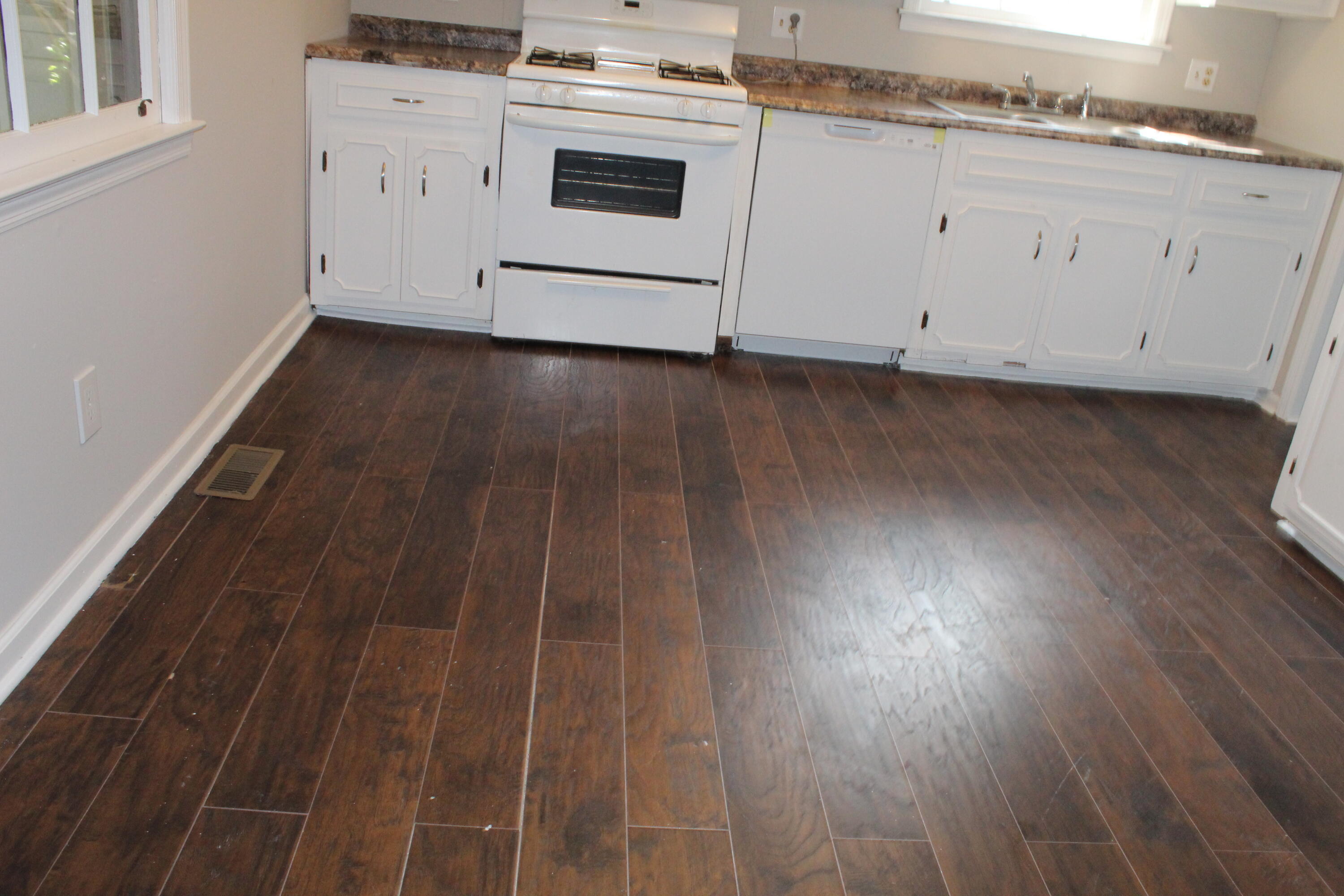 139 Caymen Court Property Photo 30