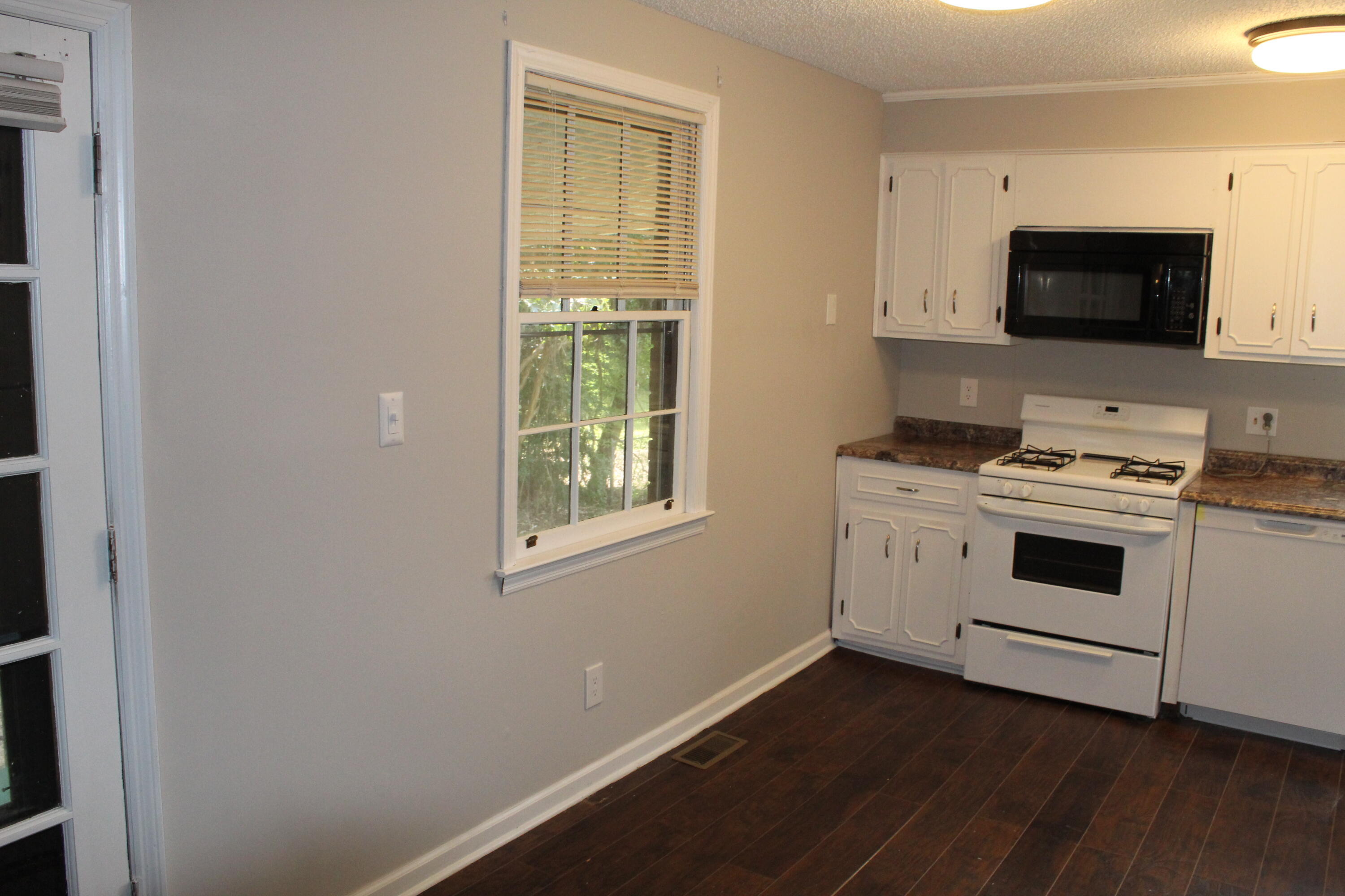 139 Caymen Court Property Photo 31