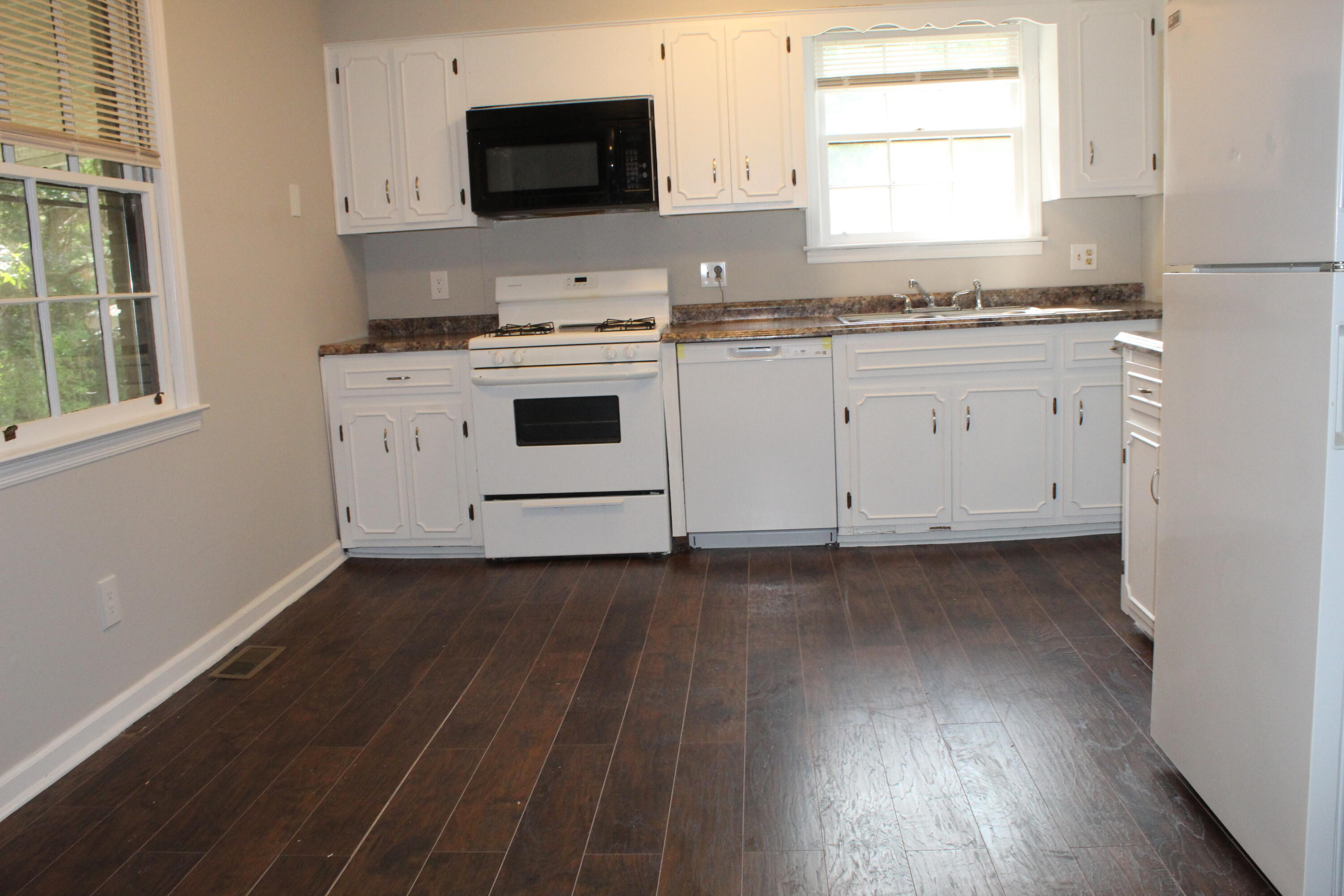 139 Caymen Court Property Photo 32
