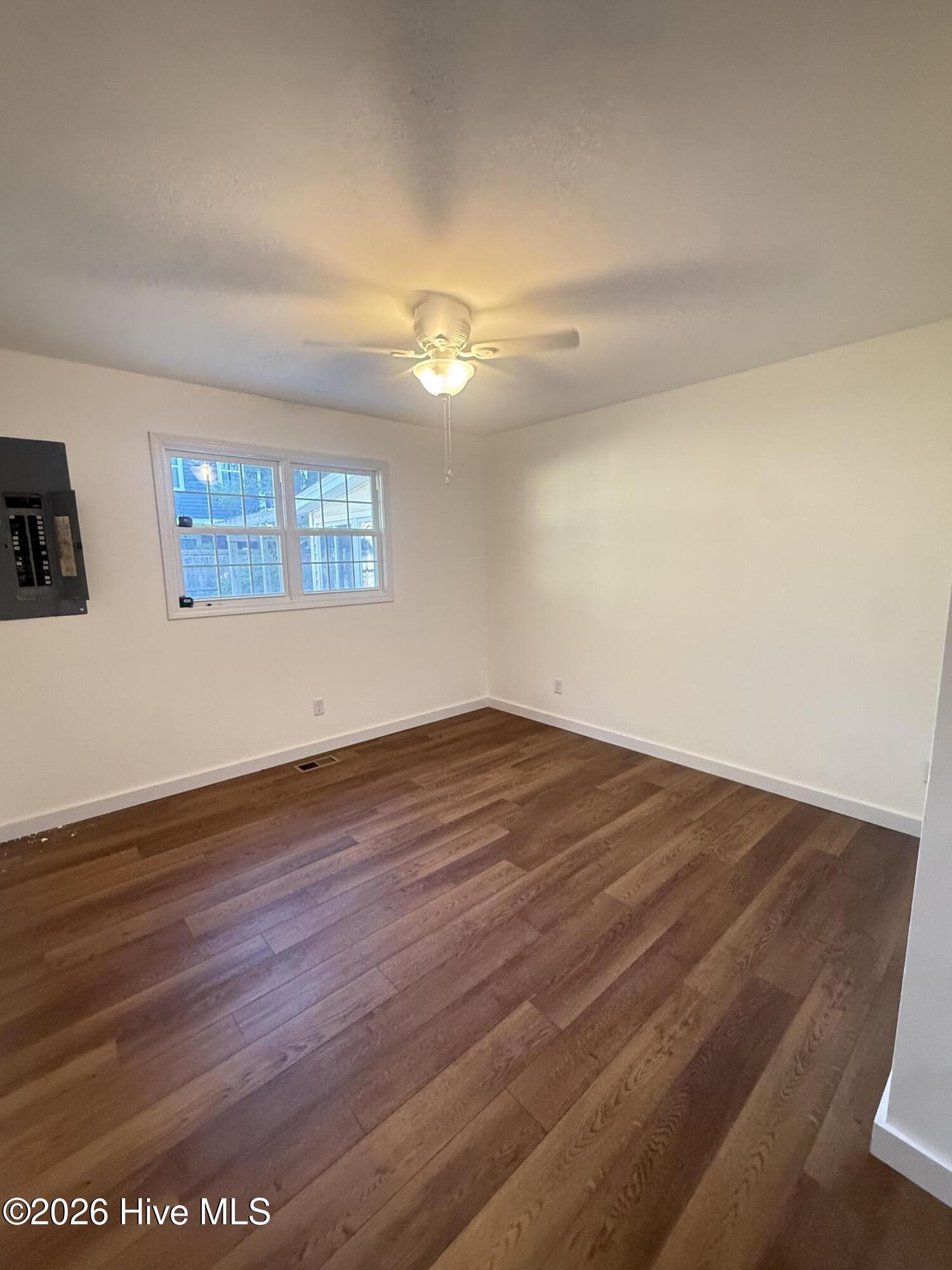 108 Nw 29th Street Property Photo 4