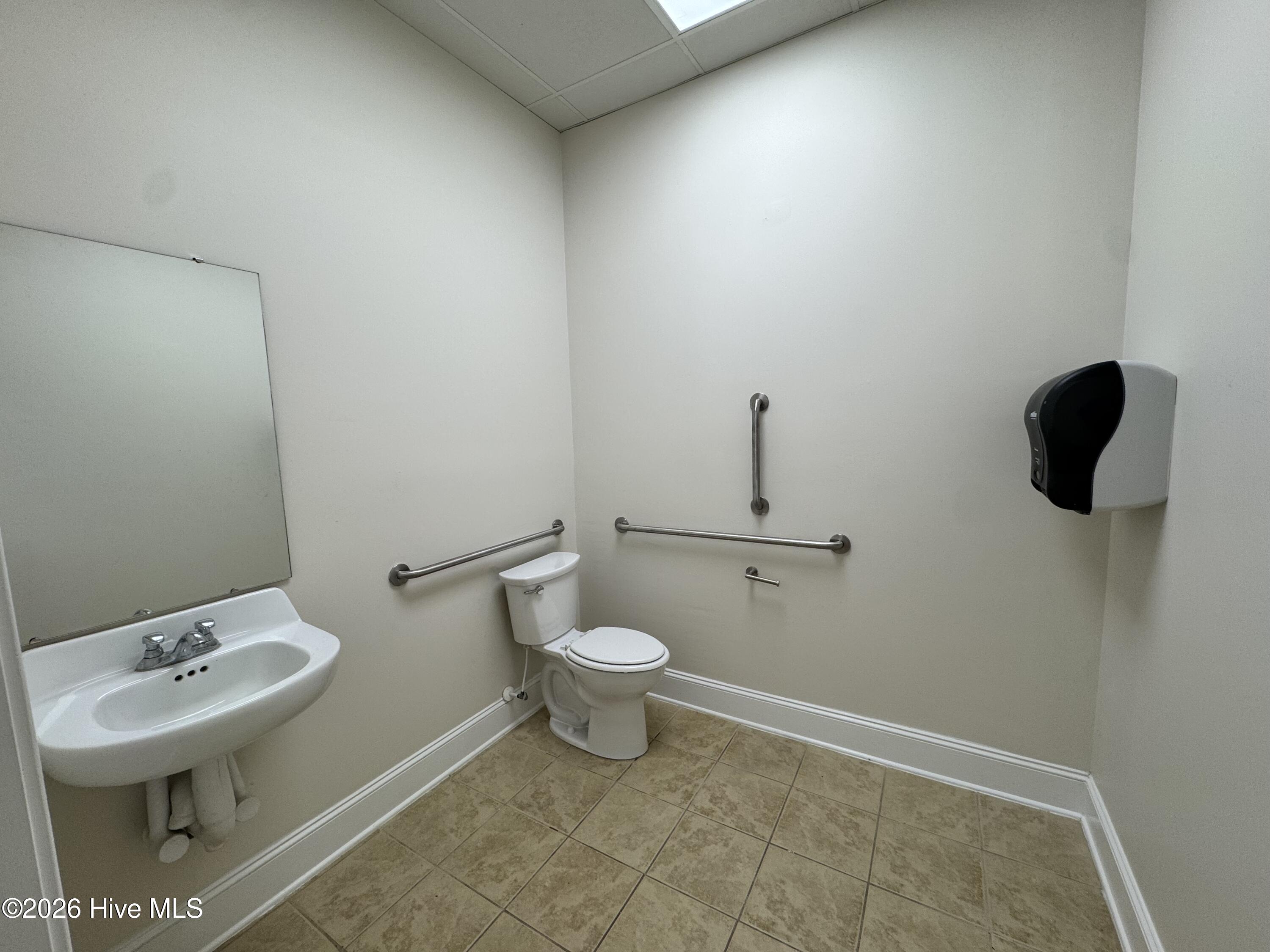 1633 Thomas A. Betts Parkway Property Photo 12