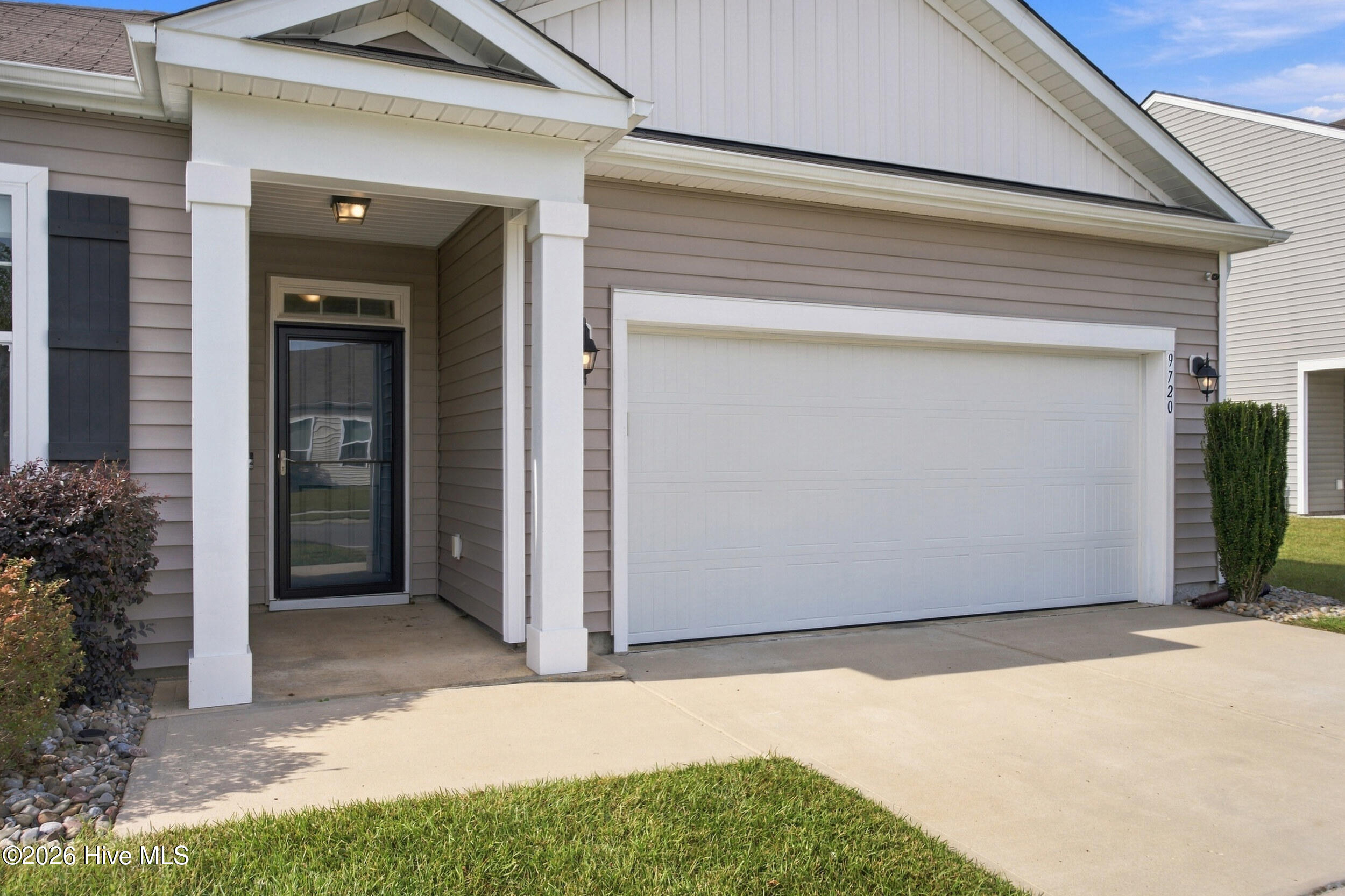 9720 Woodriff Circle Ne Property Photo 2