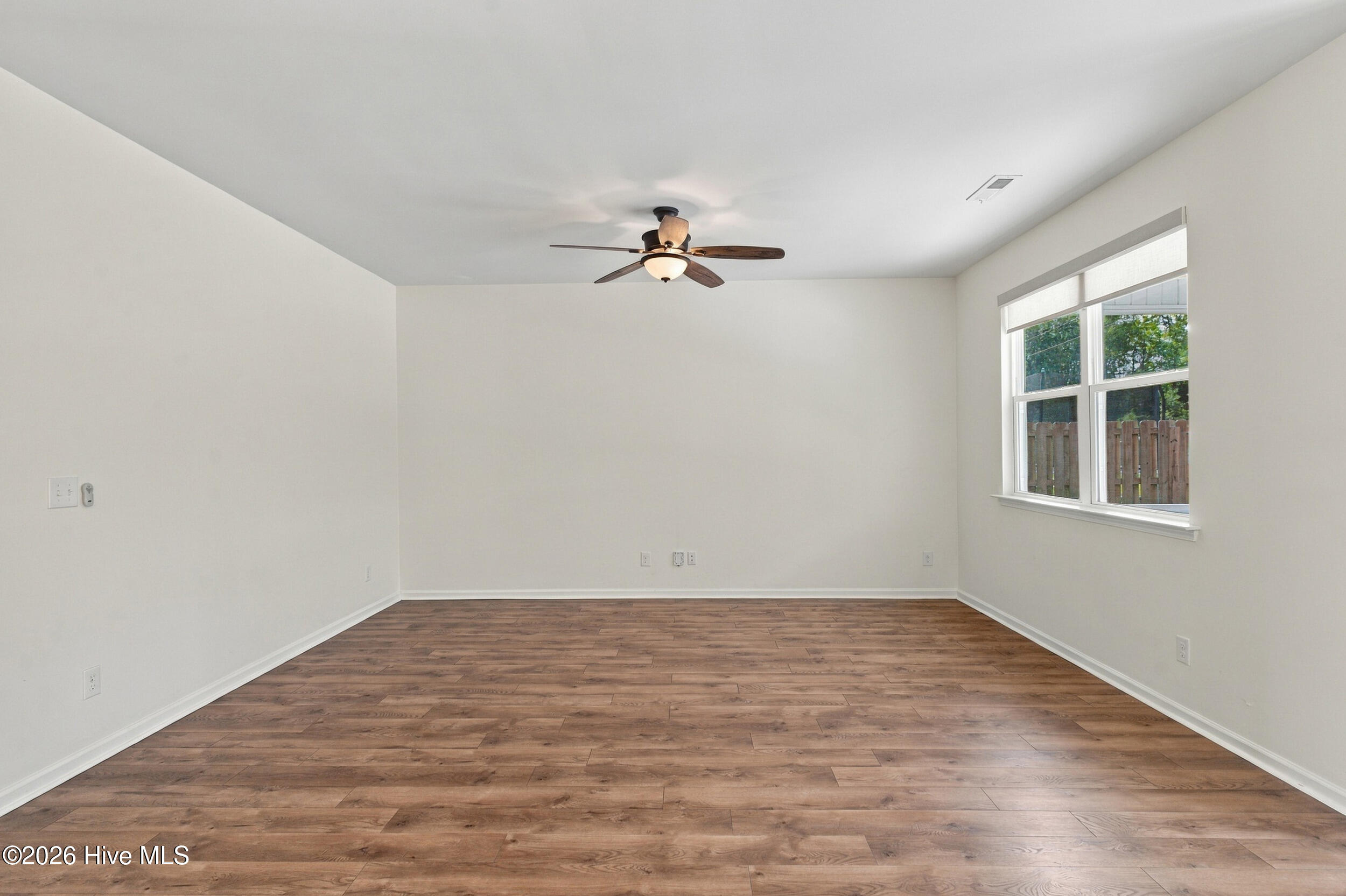 9720 Woodriff Circle Ne Property Photo 8