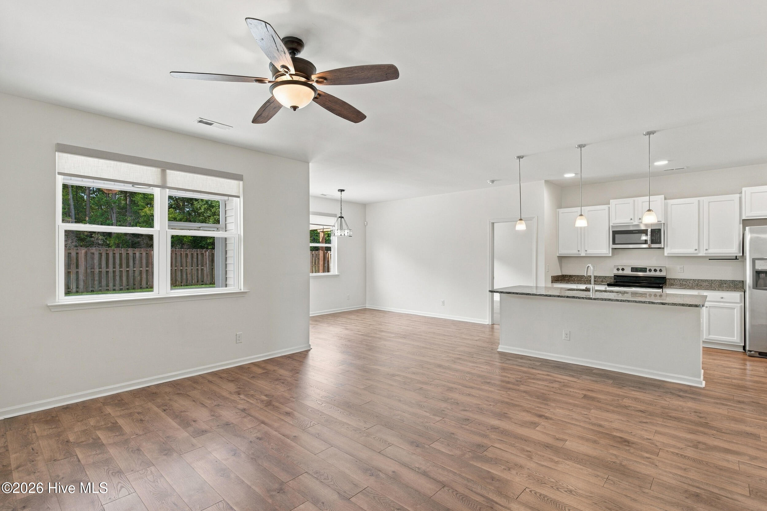 9720 Woodriff Circle Ne Property Photo 10