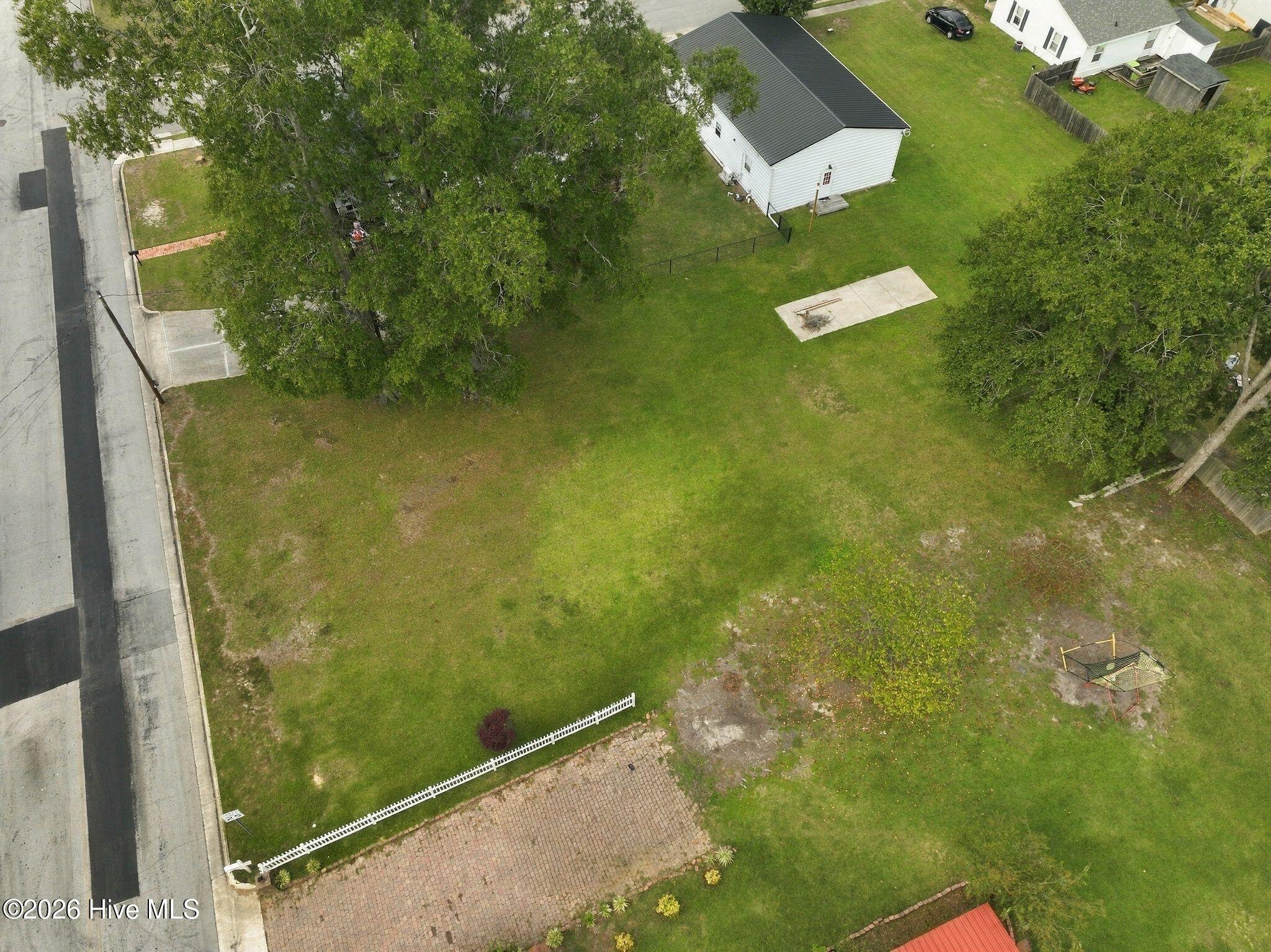 302 E Hargett Street Property Photo 5