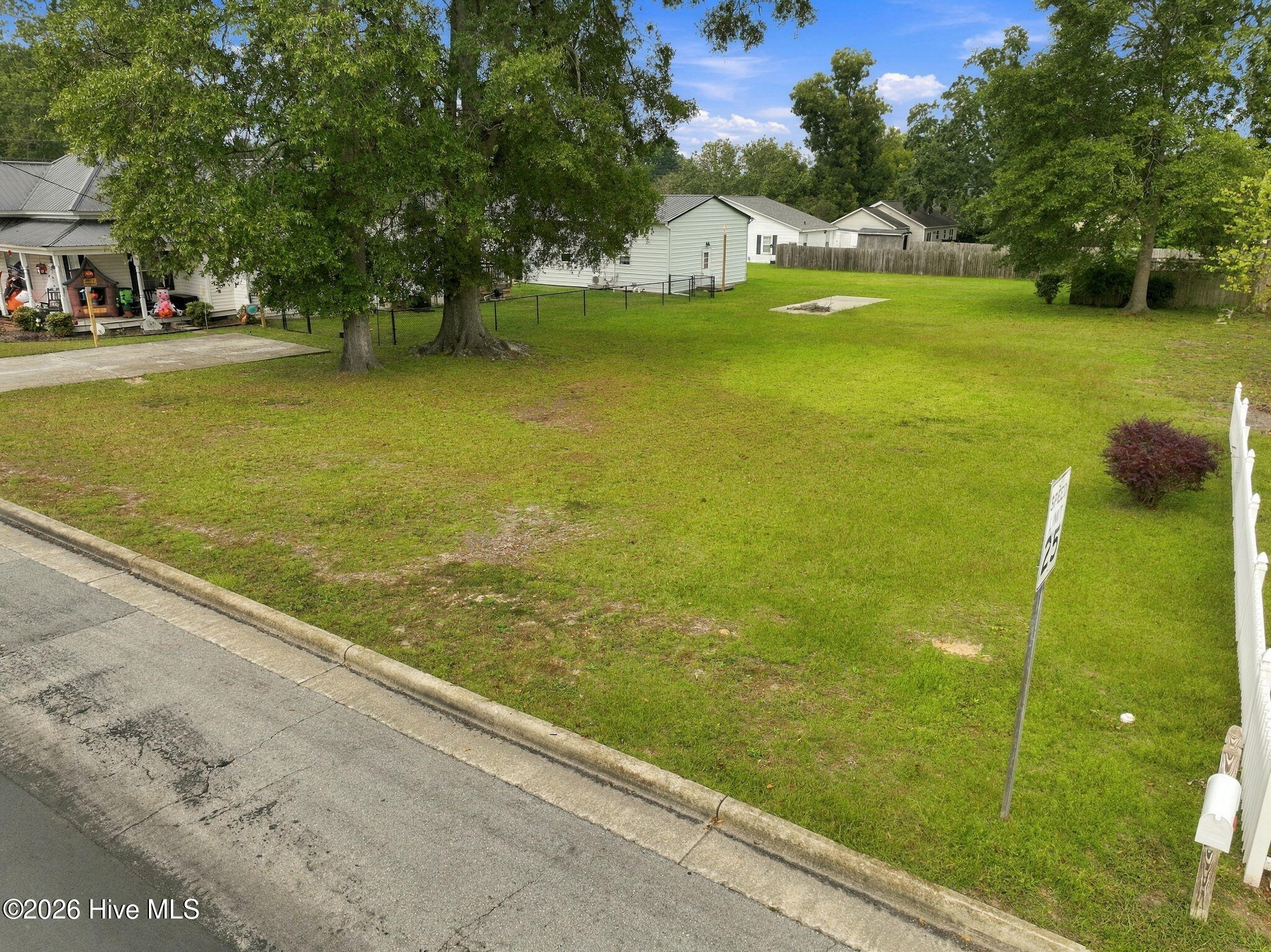 302 E Hargett Street Property Photo 11
