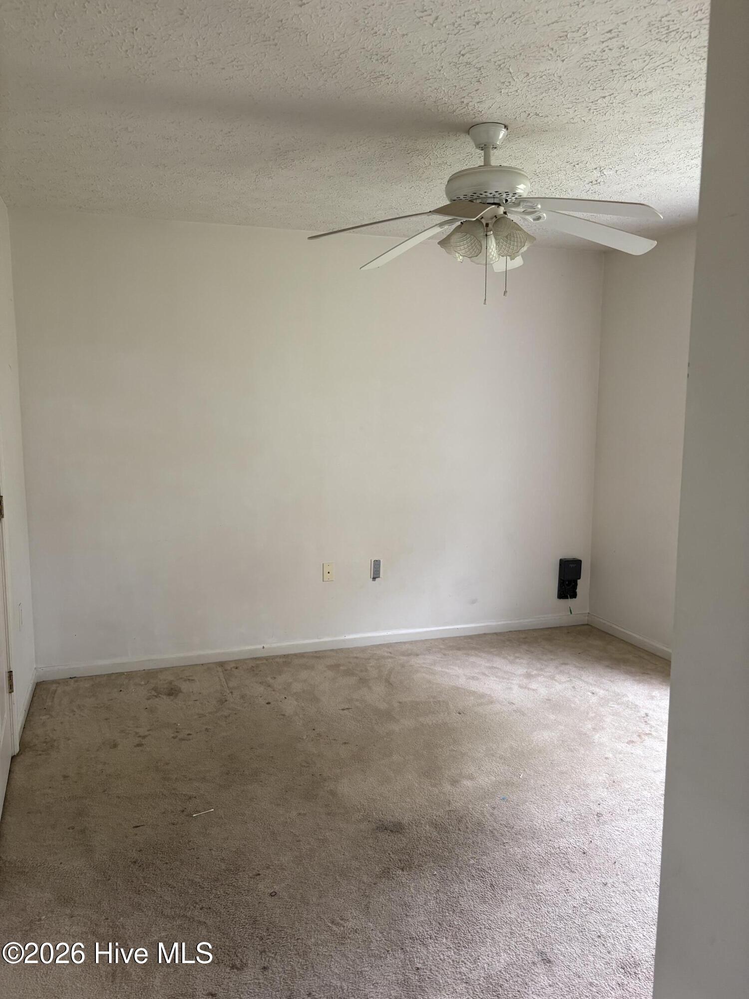436 W Pantego Street Property Photo 16