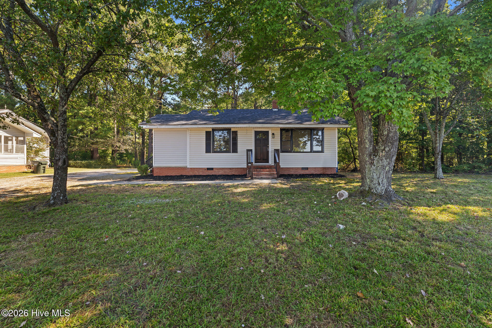 6709 Garrett Road Property Photo 1