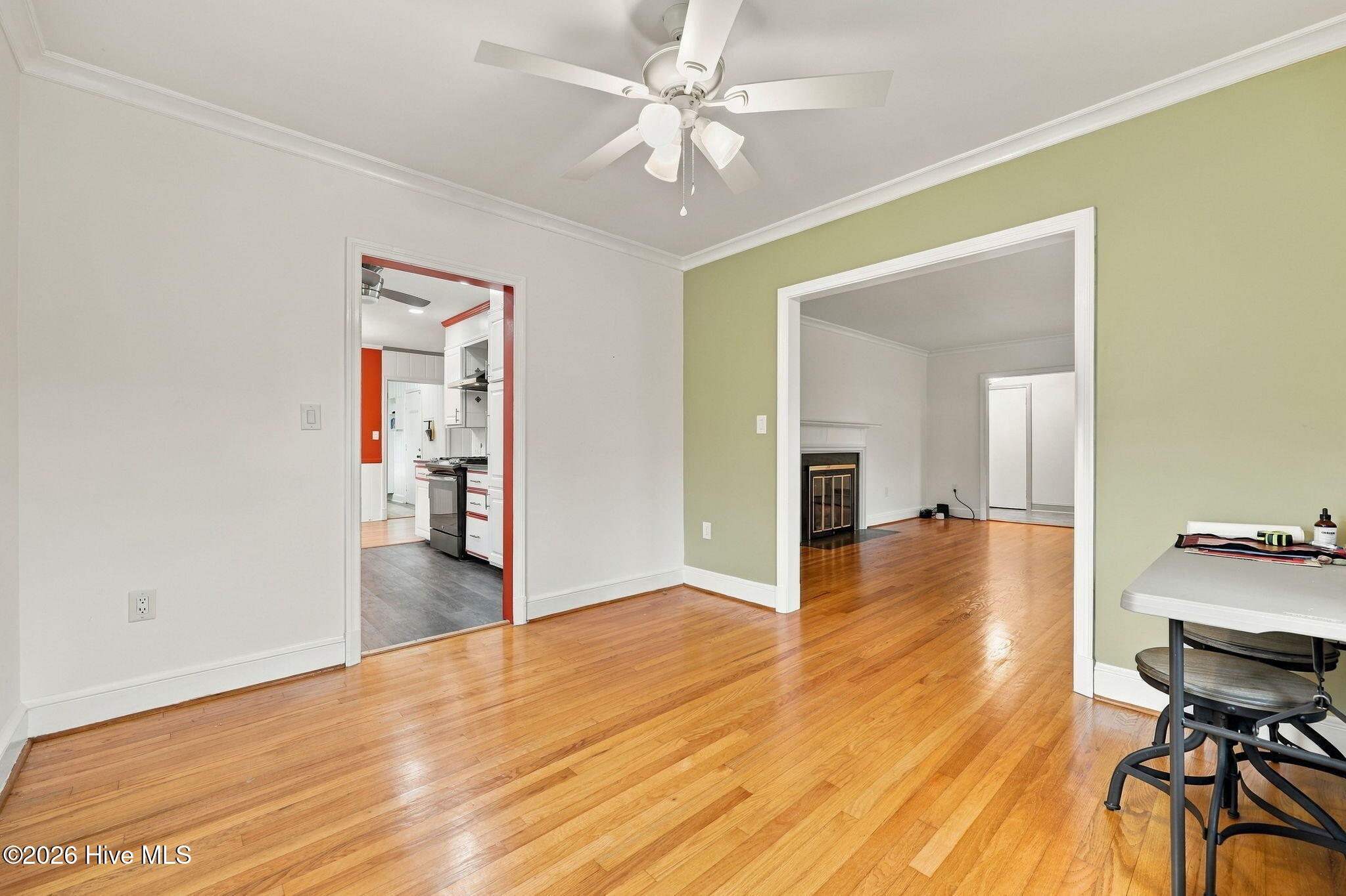 109 W 13th Street Property Photo 20